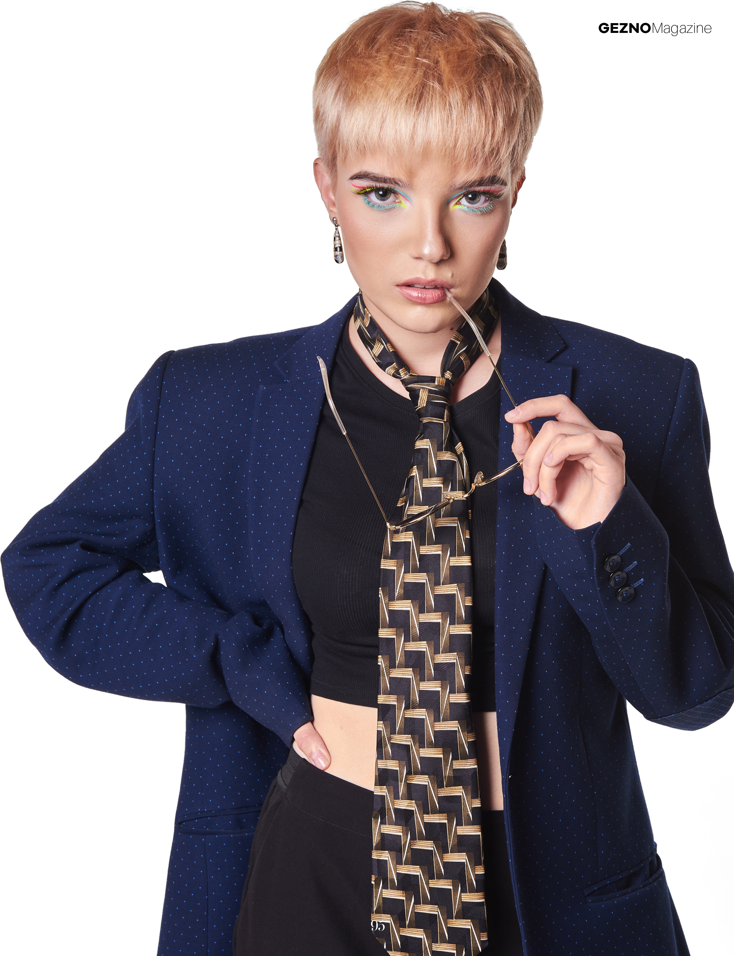 GEZNO Magazine November 2022 Issue #07. Rey Stanislav — репортажный и рекламный фотограф в Новокузнецке