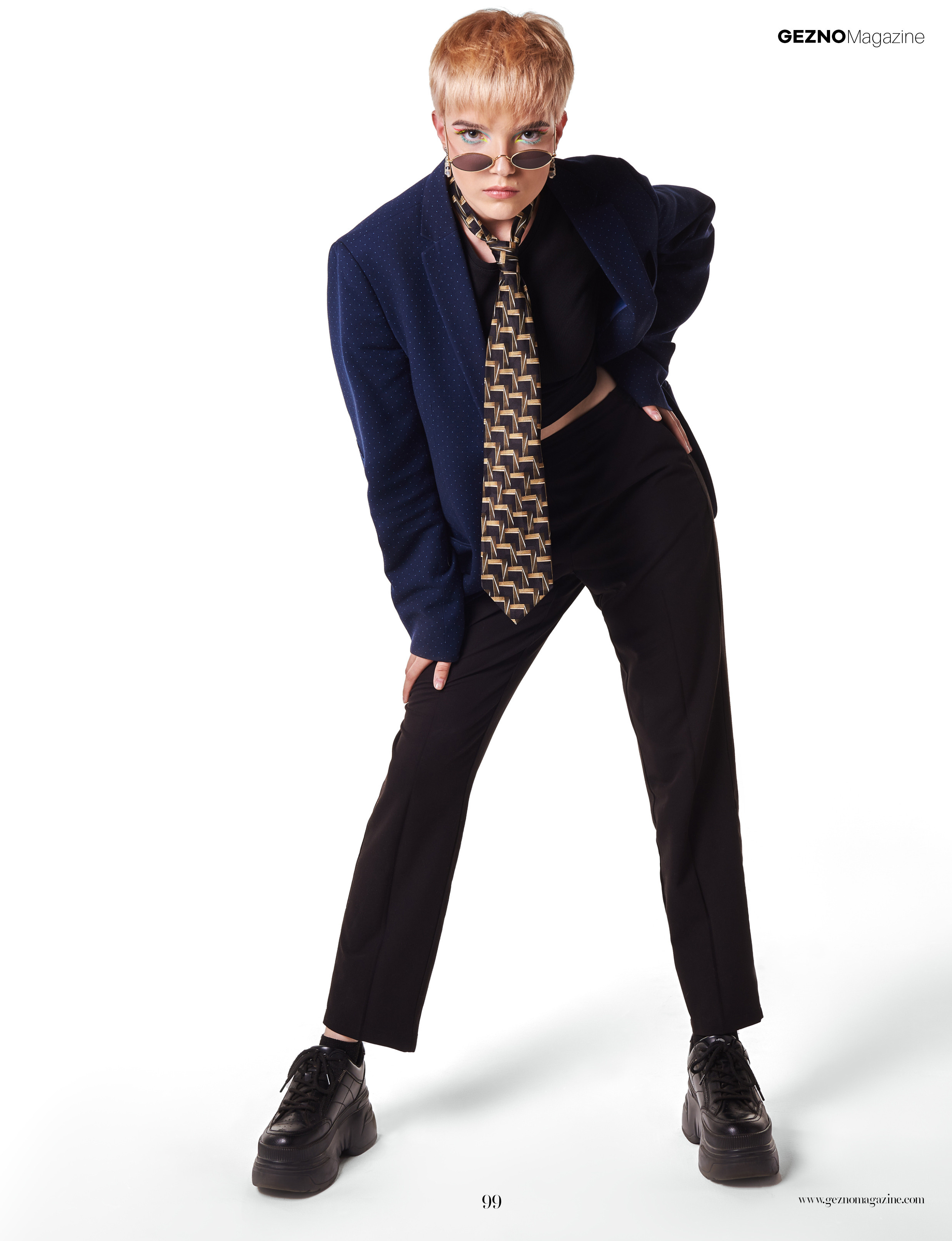 GEZNO Magazine November 2022 Issue #07. Rey Stanislav — репортажный и рекламный фотограф в Новокузнецке