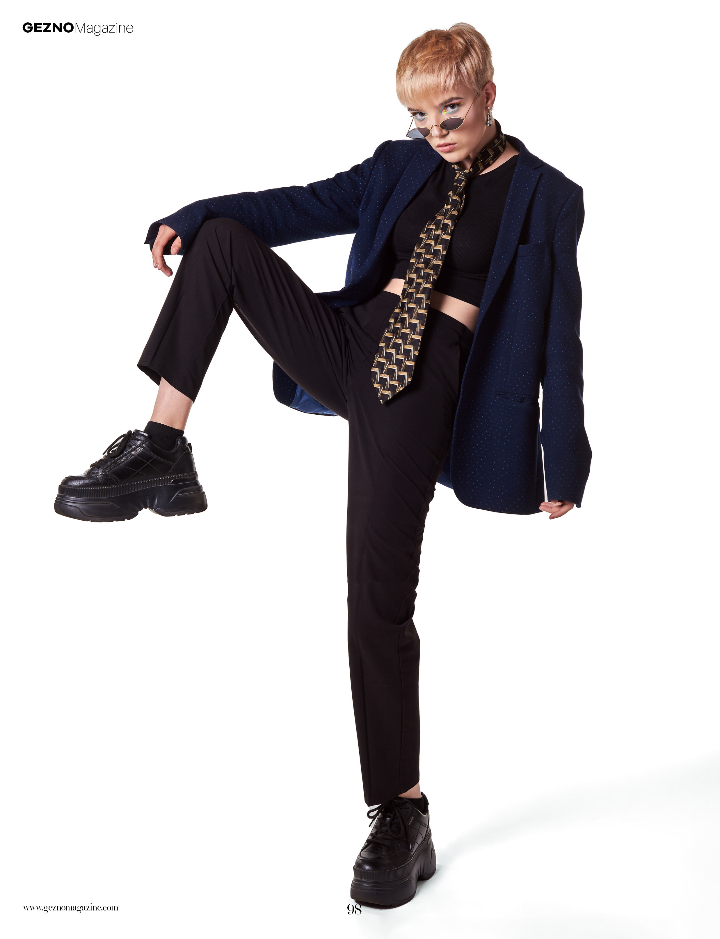 GEZNO Magazine November 2022 Issue #07. Rey Stanislav — репортажный и рекламный фотограф в Новокузнецке