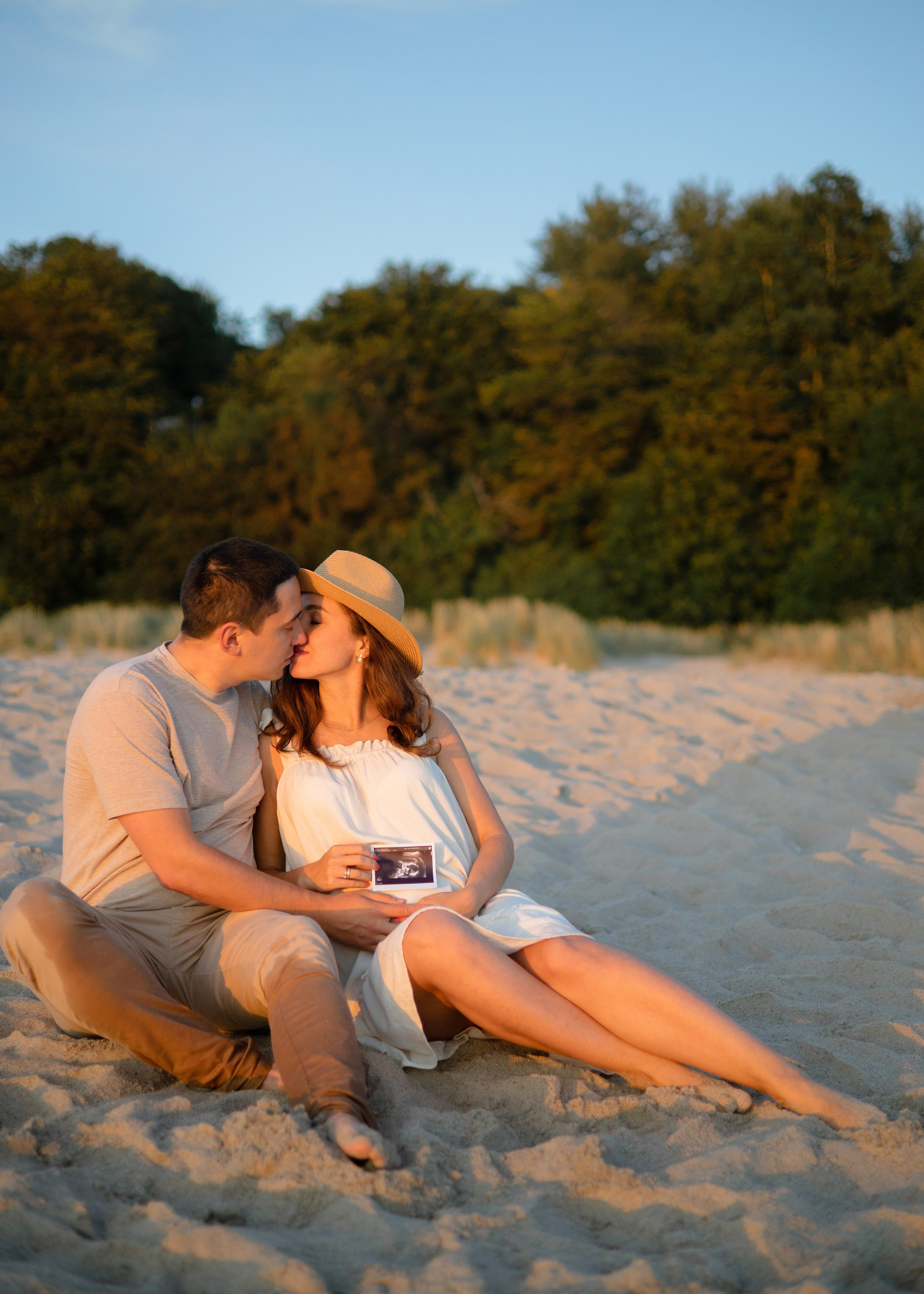 Фотосессия беременности на море. Свадебный фотограф в Калининграде Кристина Воскобойникова