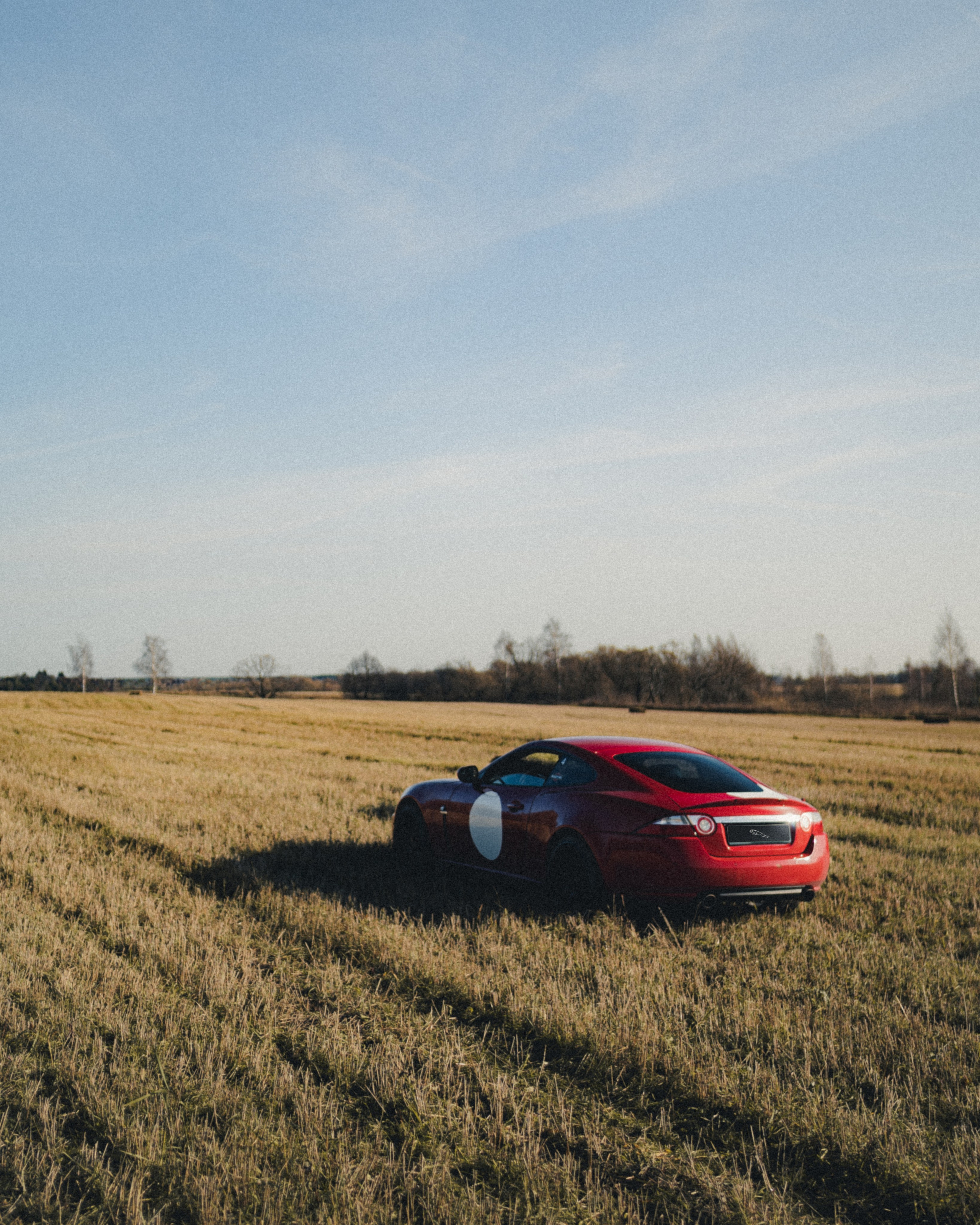 Автомобильная фотосессия Jaguar XK + портрет владельца. Фотограф Илья К. в Москве