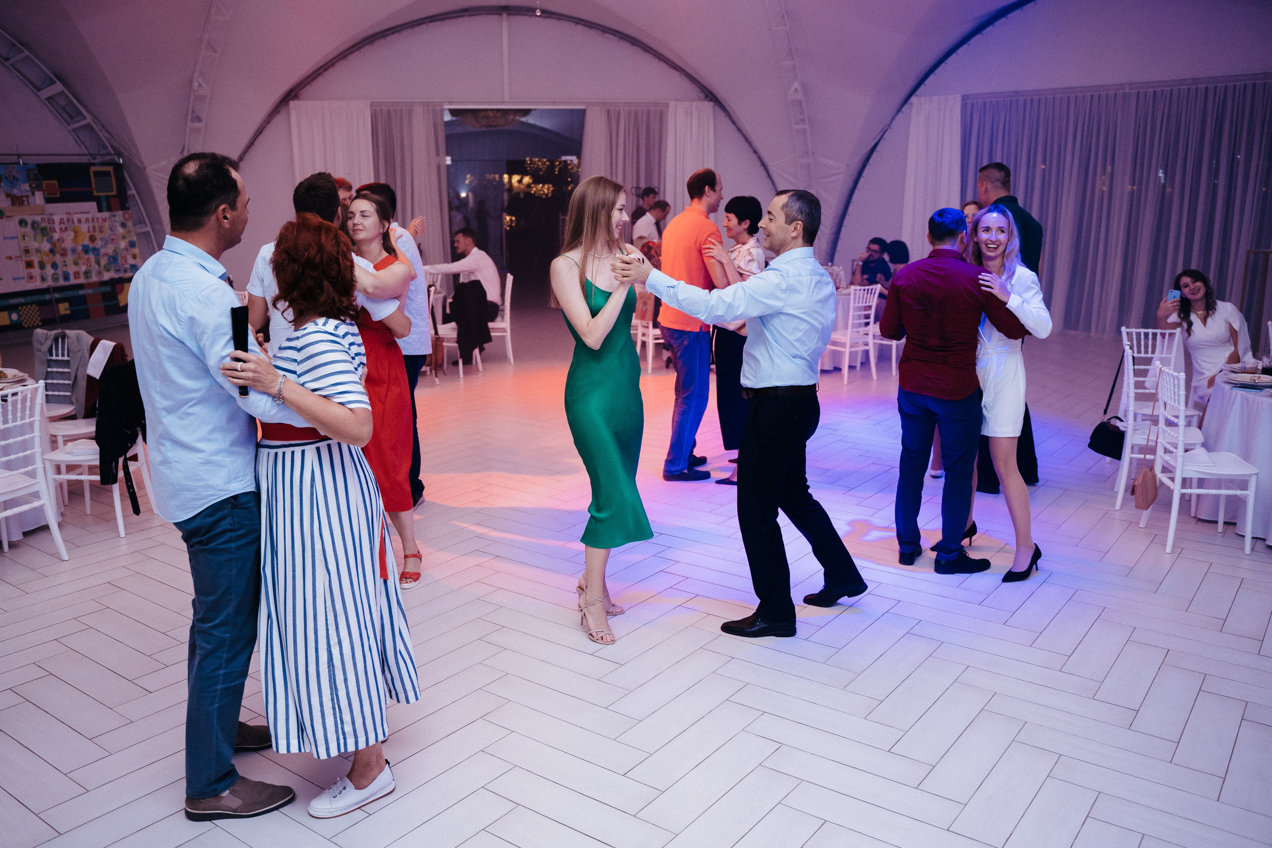 Ави Центр. Свадебный фотограф в Симферополе