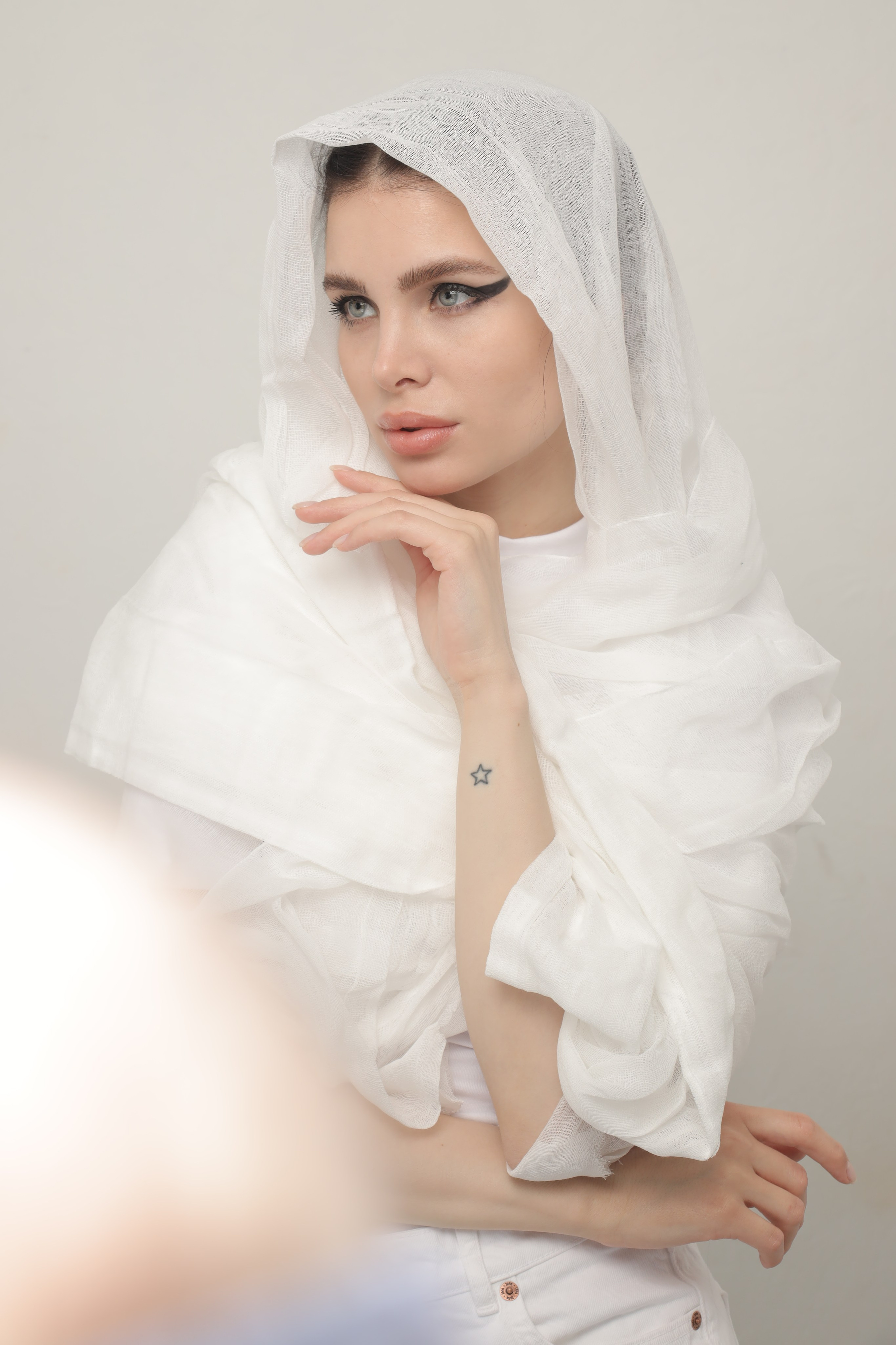 Белое на белом. Съемка в студии под ваш запрос, студийные съемки, фотографии архитектурных объектов — Александр Евстигнеев — фотограф Москва