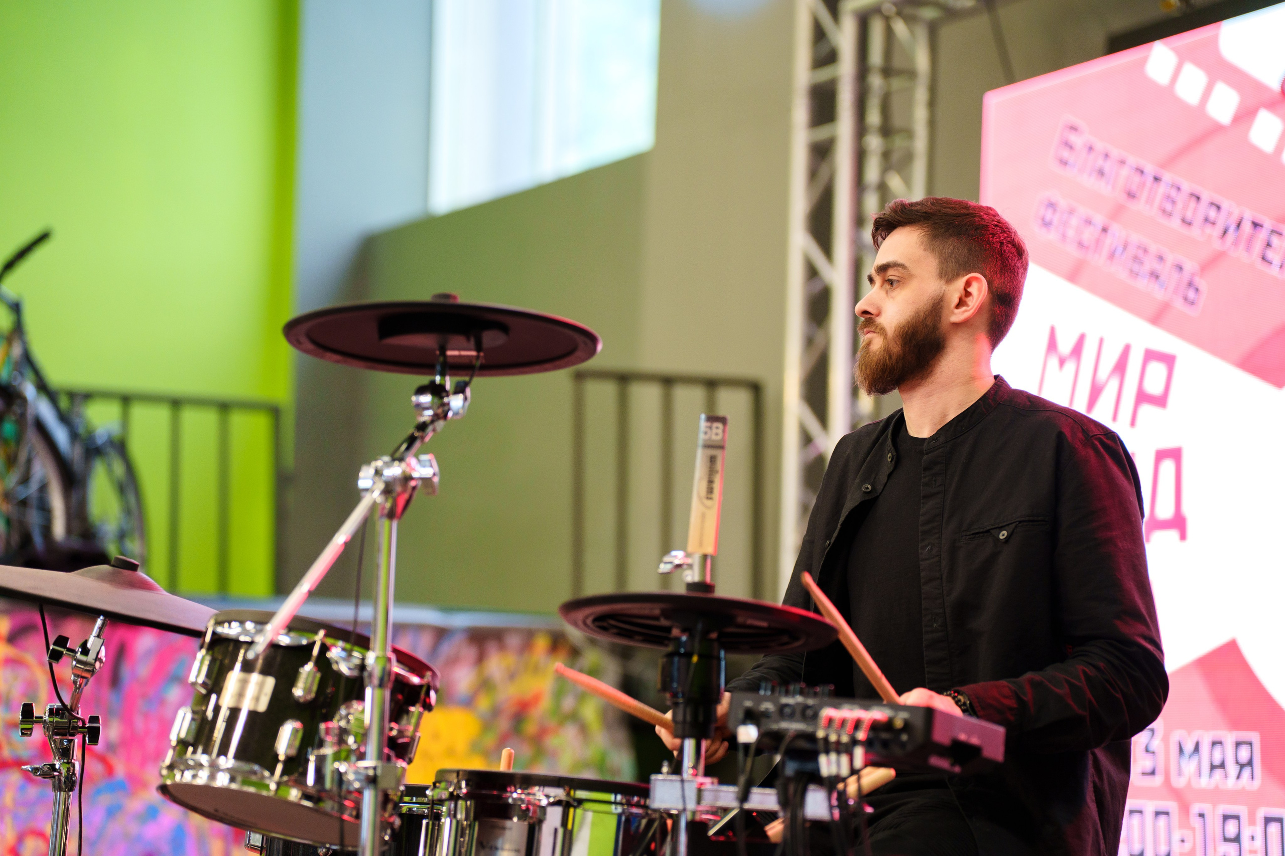 Благотворительный фестиваль «Мир! Труд! Май!» — КЦ «Октябрь» (13.05.2023). Фотограф Андрей Чеботок (Белгород, Курск, Воронеж, Старый Оскол)
