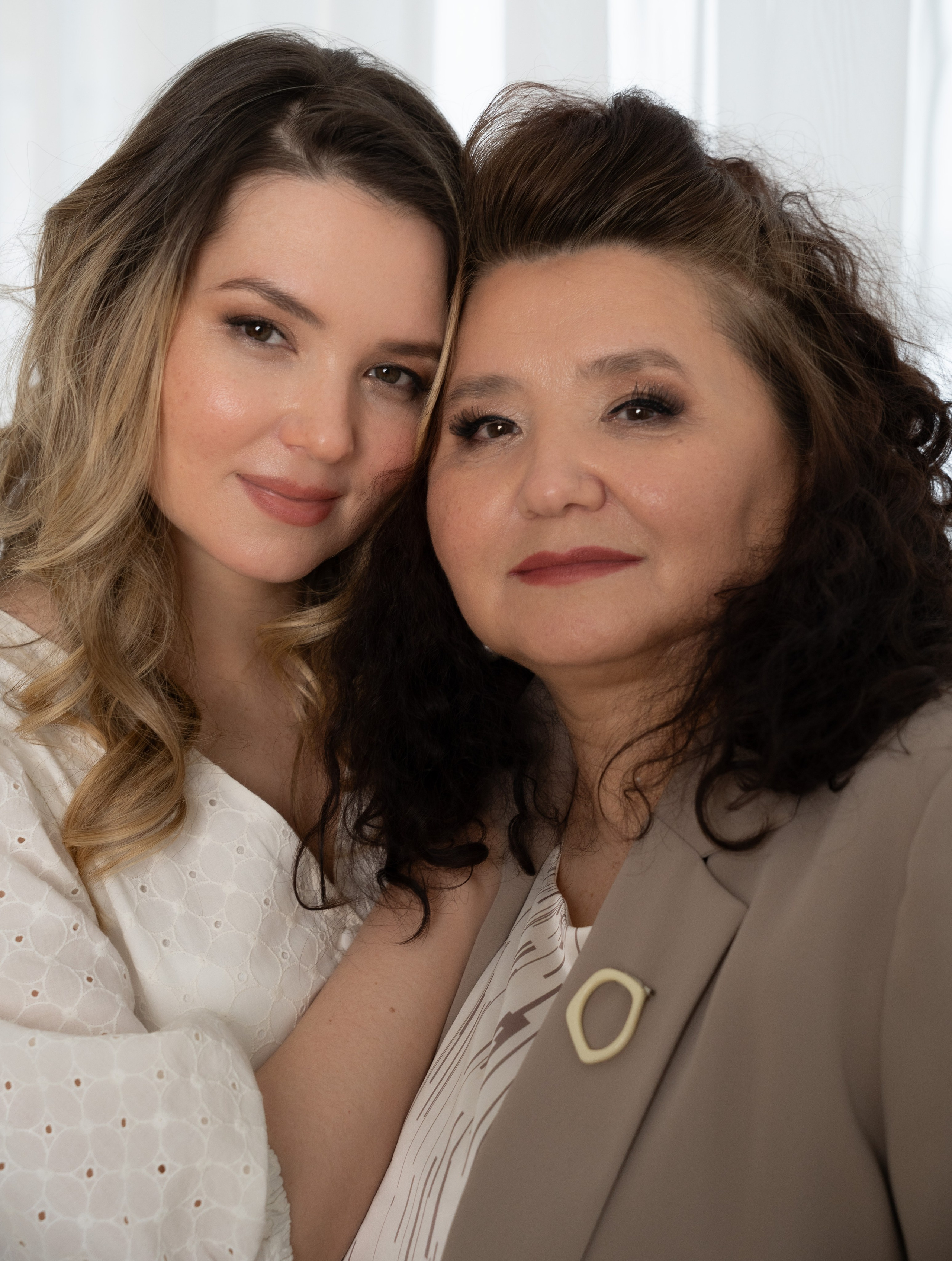 Фотограф в студию  контент, семейный,  портретный и репортажный. Студийный и портретный фотограф в САНКТ-ПЕТЕРБУРГЕИрина Махаон