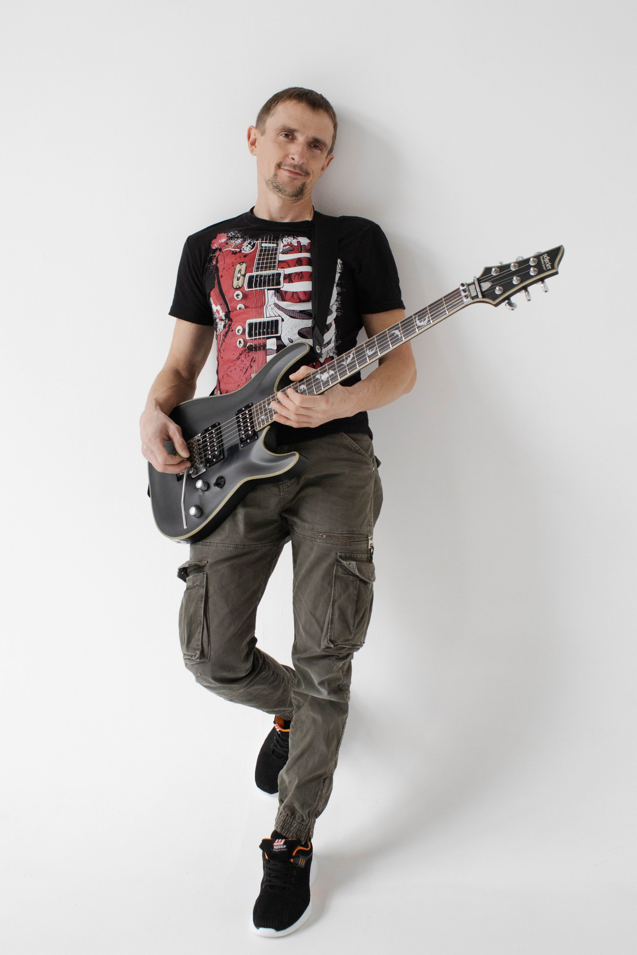 СТУДИЯ. Уличный фотограф Города N