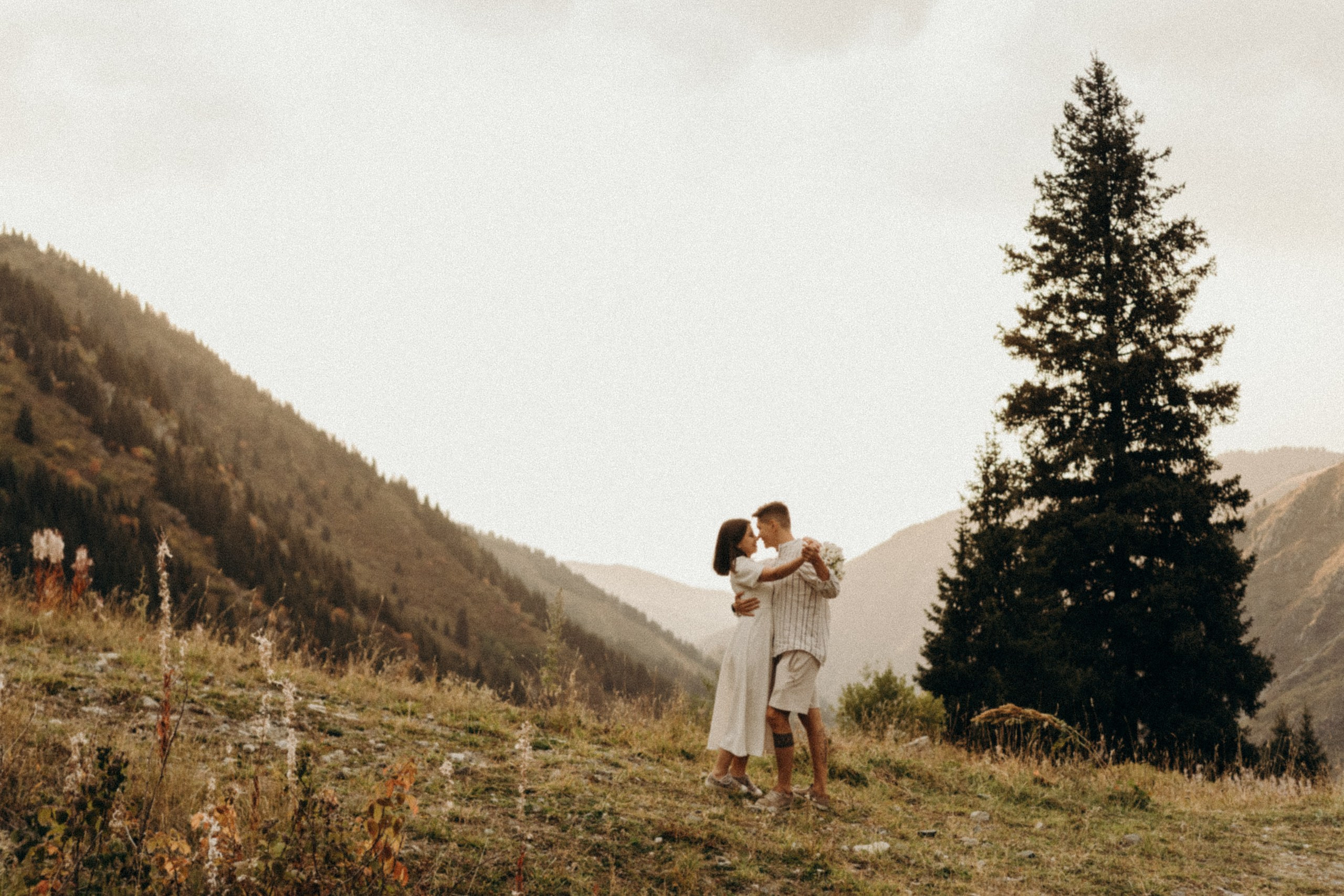 Аделина и Рамиль. Свадебный фотограф алматы Шожебаев Кайрат