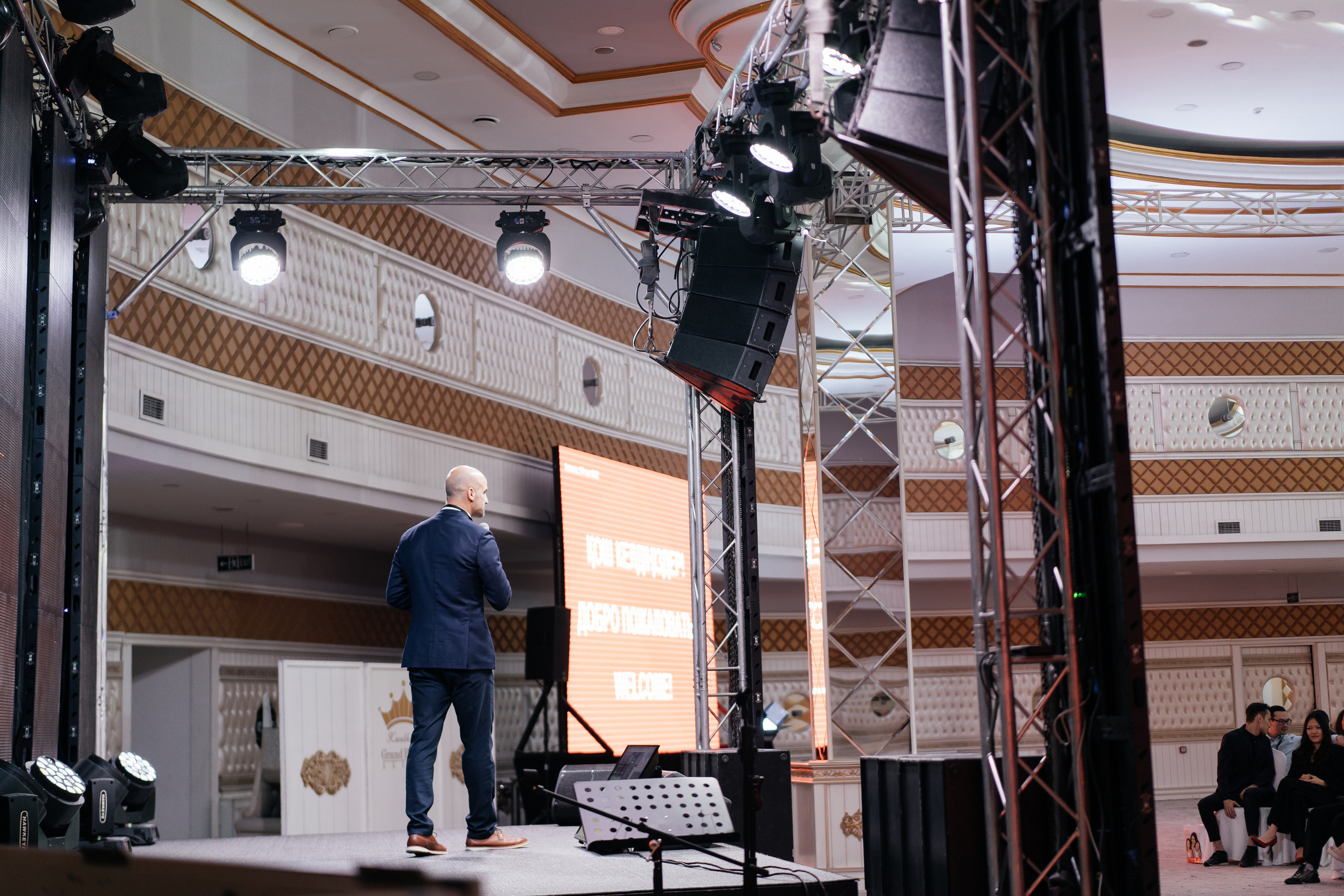 Colgate. Свадебный фотограф алматы Шожебаев Кайрат