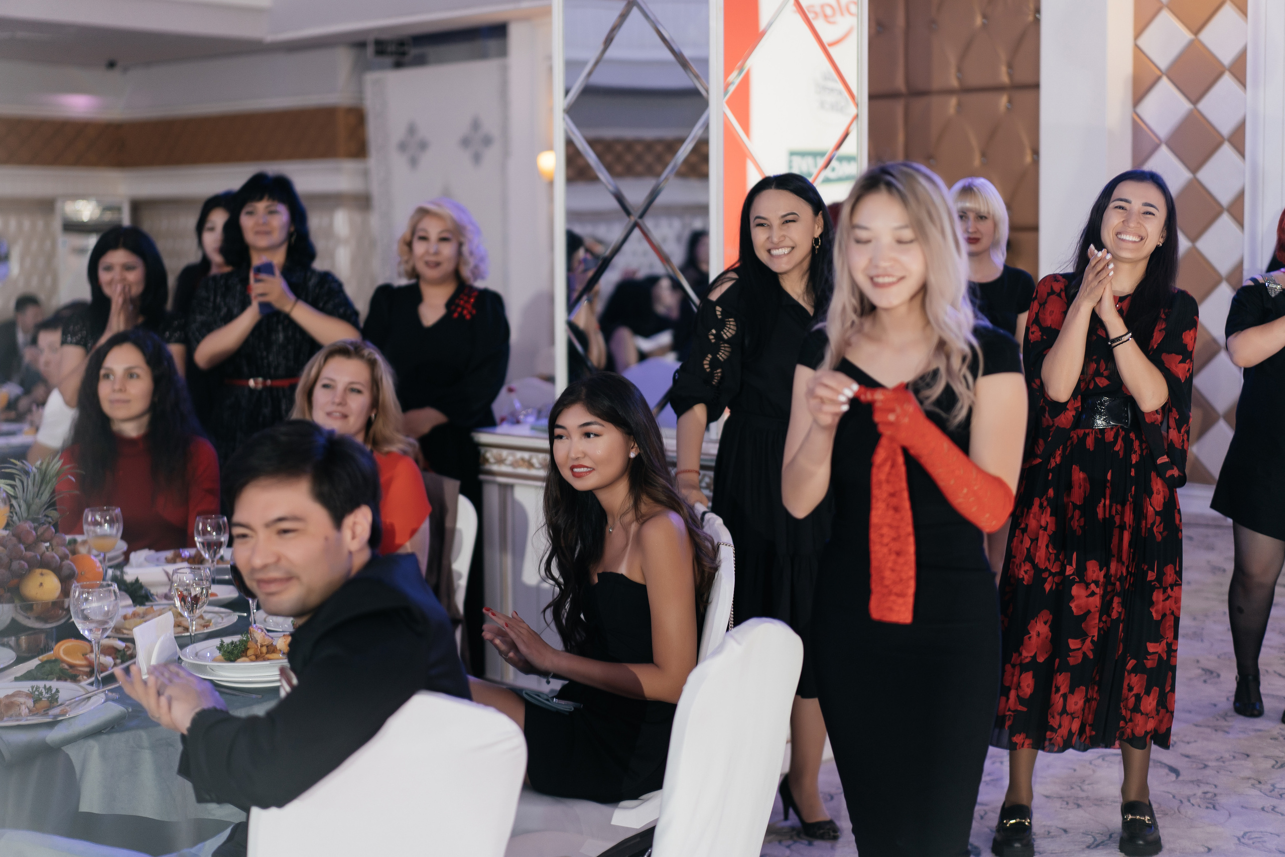 Colgate. Свадебный фотограф алматы Шожебаев Кайрат