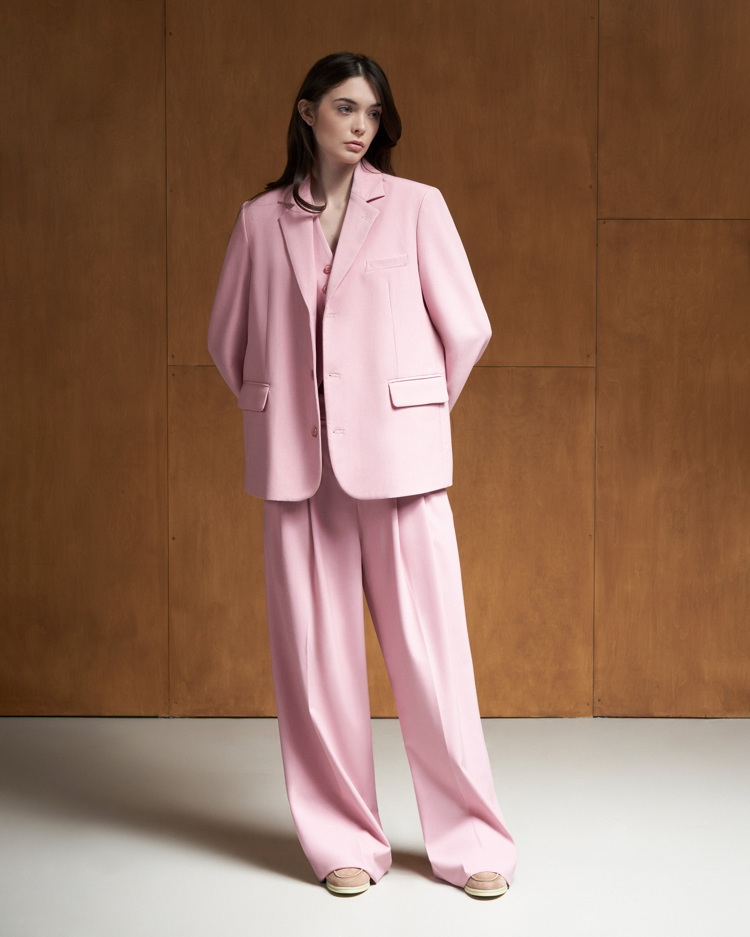 Женский каталог. Ретушер для брендов одежды в Москве Струцкая Кристина