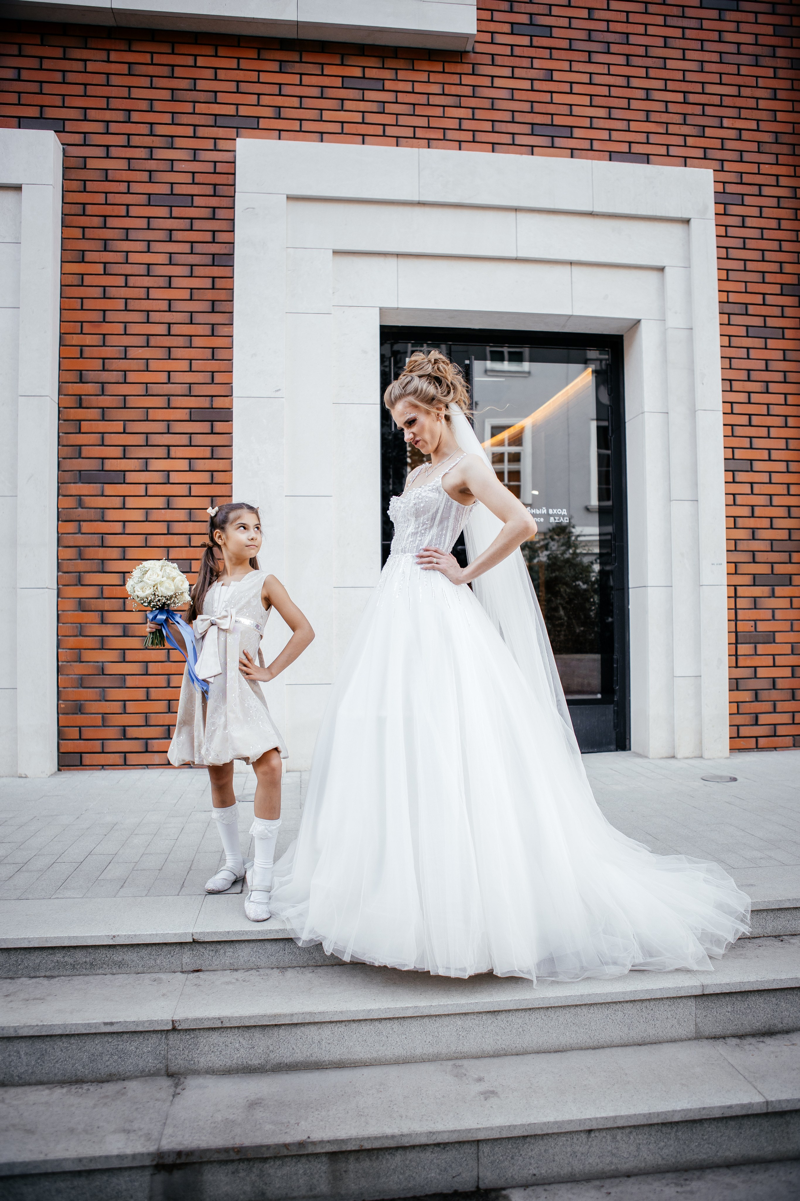 Свадебная фотосессия в Измайловском кремле. Свадебный фотограф в Москве