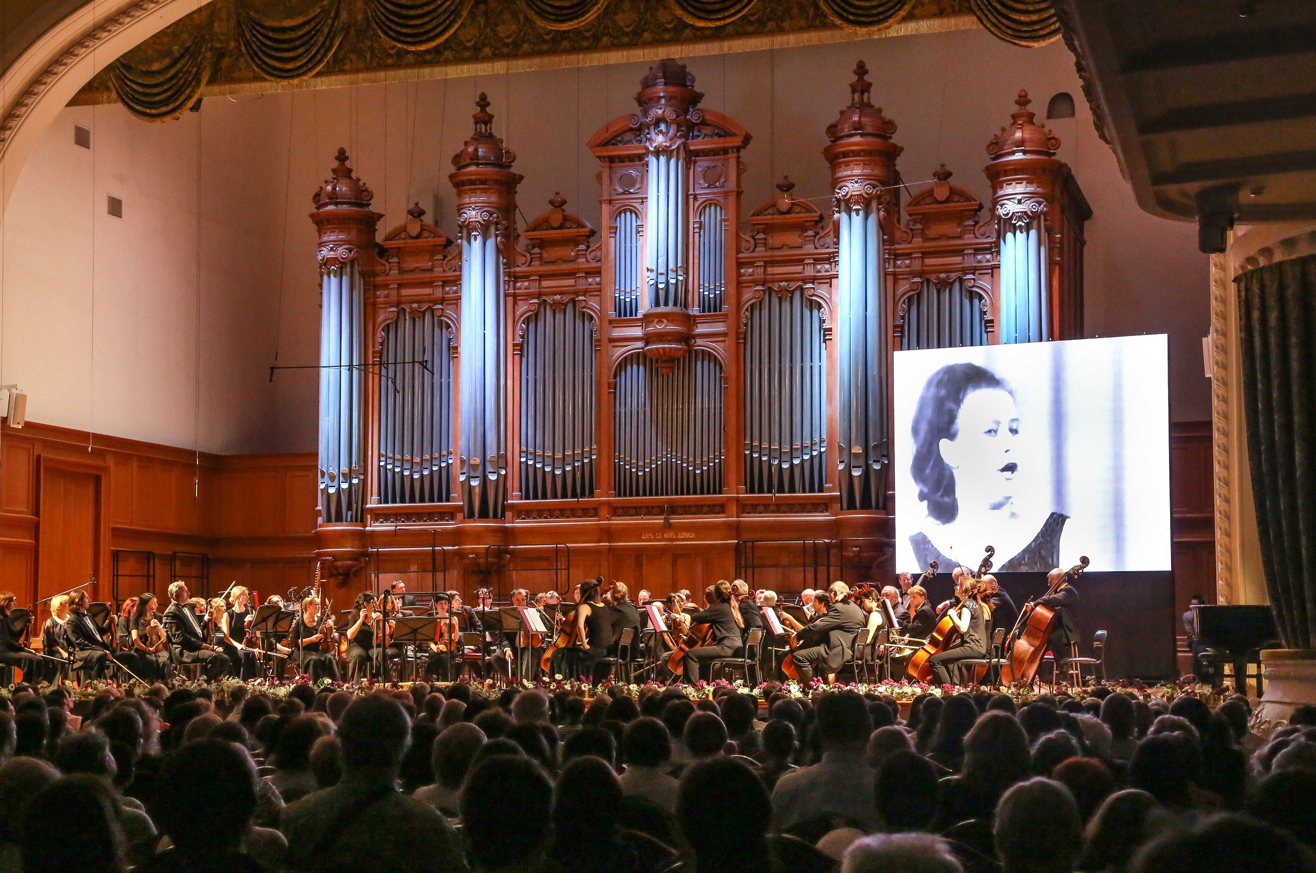 «Посвящение Елене Образцовой» в БЗК. Дарья Письменюк / Darya Leitstern — фотограф, музыкант, журналист, путешественник