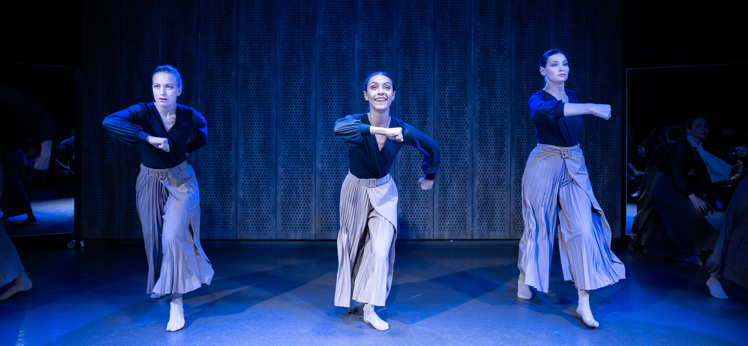 Окна бегущих домов. Балетный фотограф Москва Майоров Николай