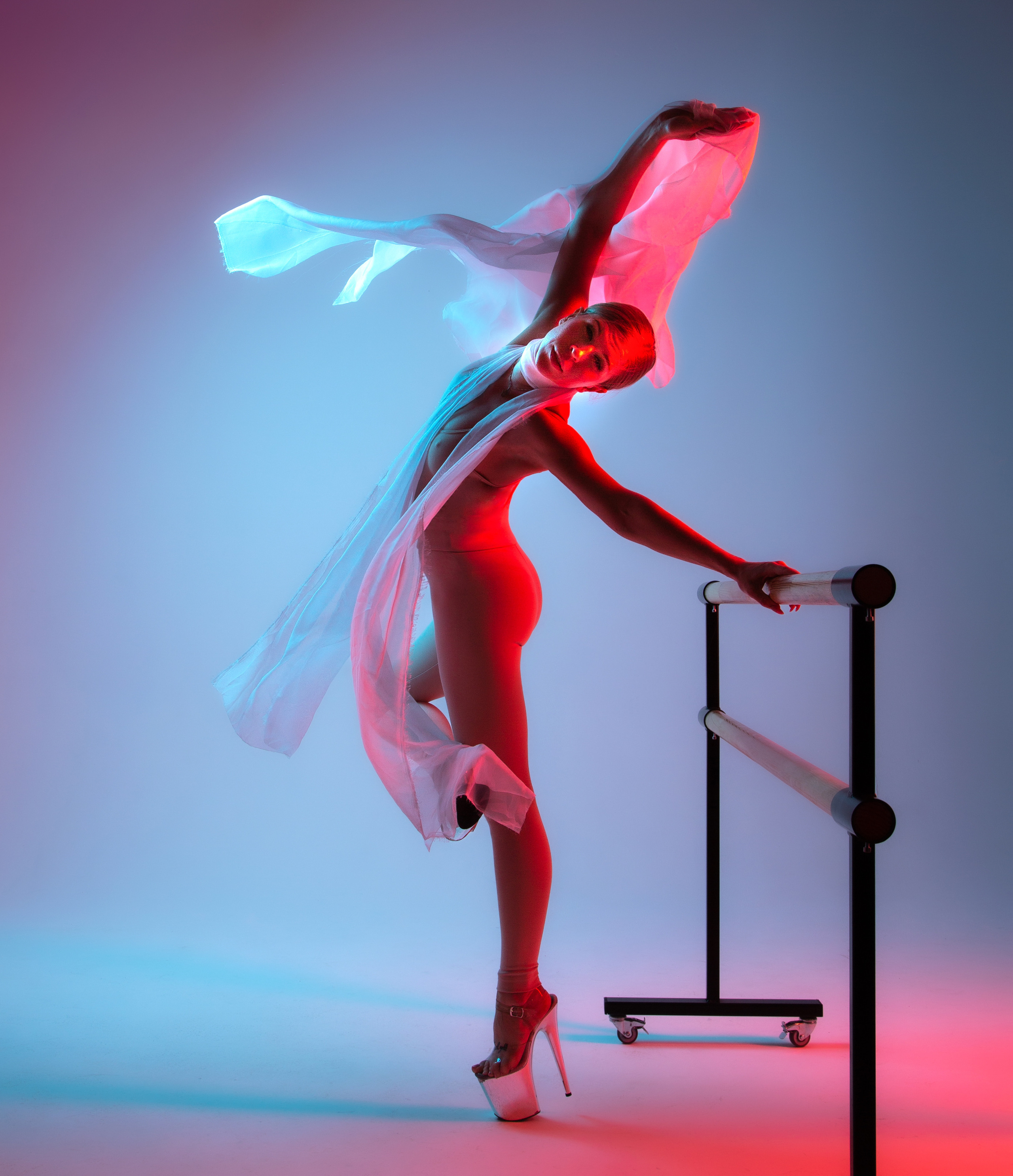 Кристина и цветной свет. Балетный фотограф Москва Майоров Николай