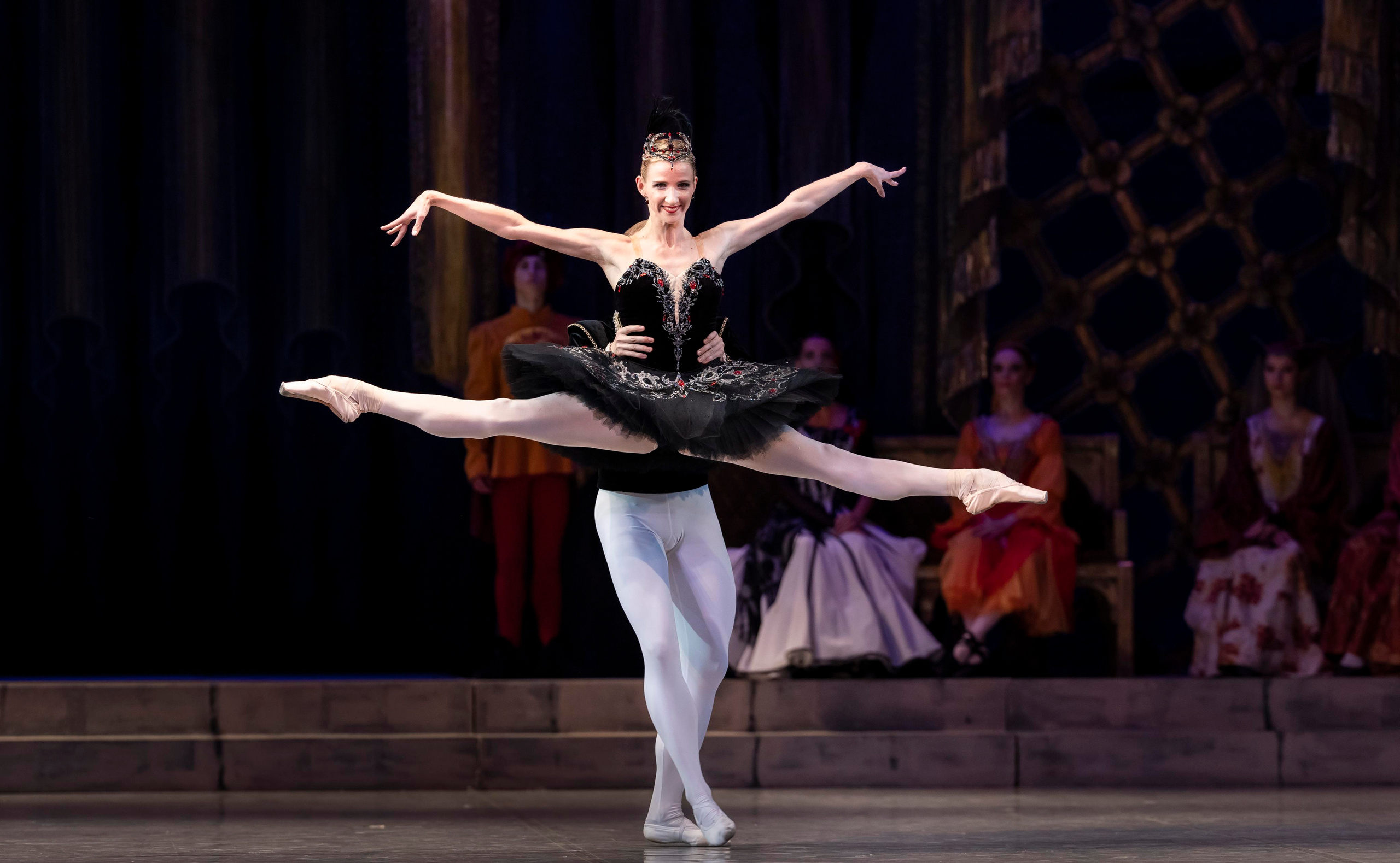 балет, летние балетные сезоны, театр САЦ, лебединое озеро, балерина