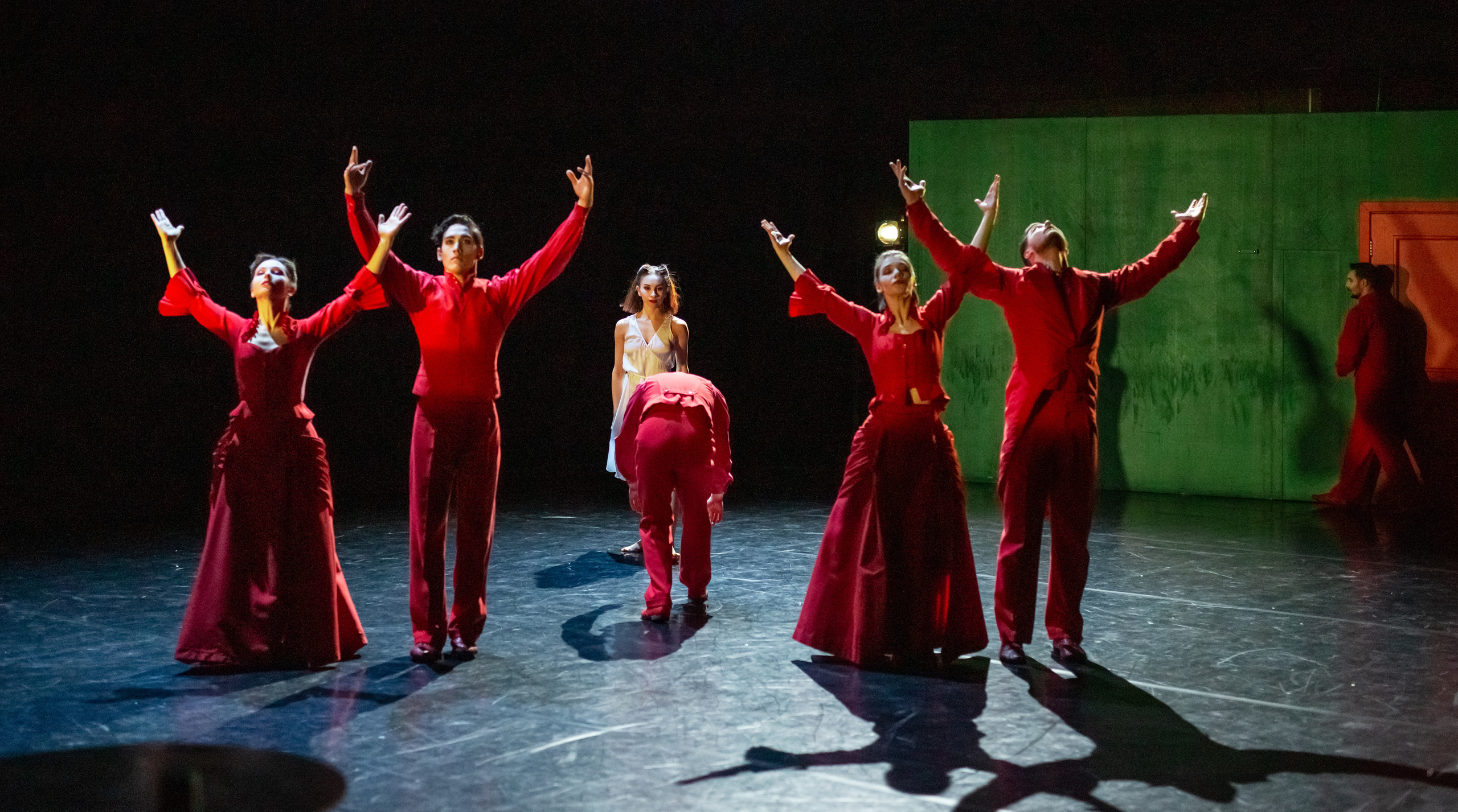 Балет Москва — «Кафе Идиот». Балетный фотограф Москва Майоров Николай