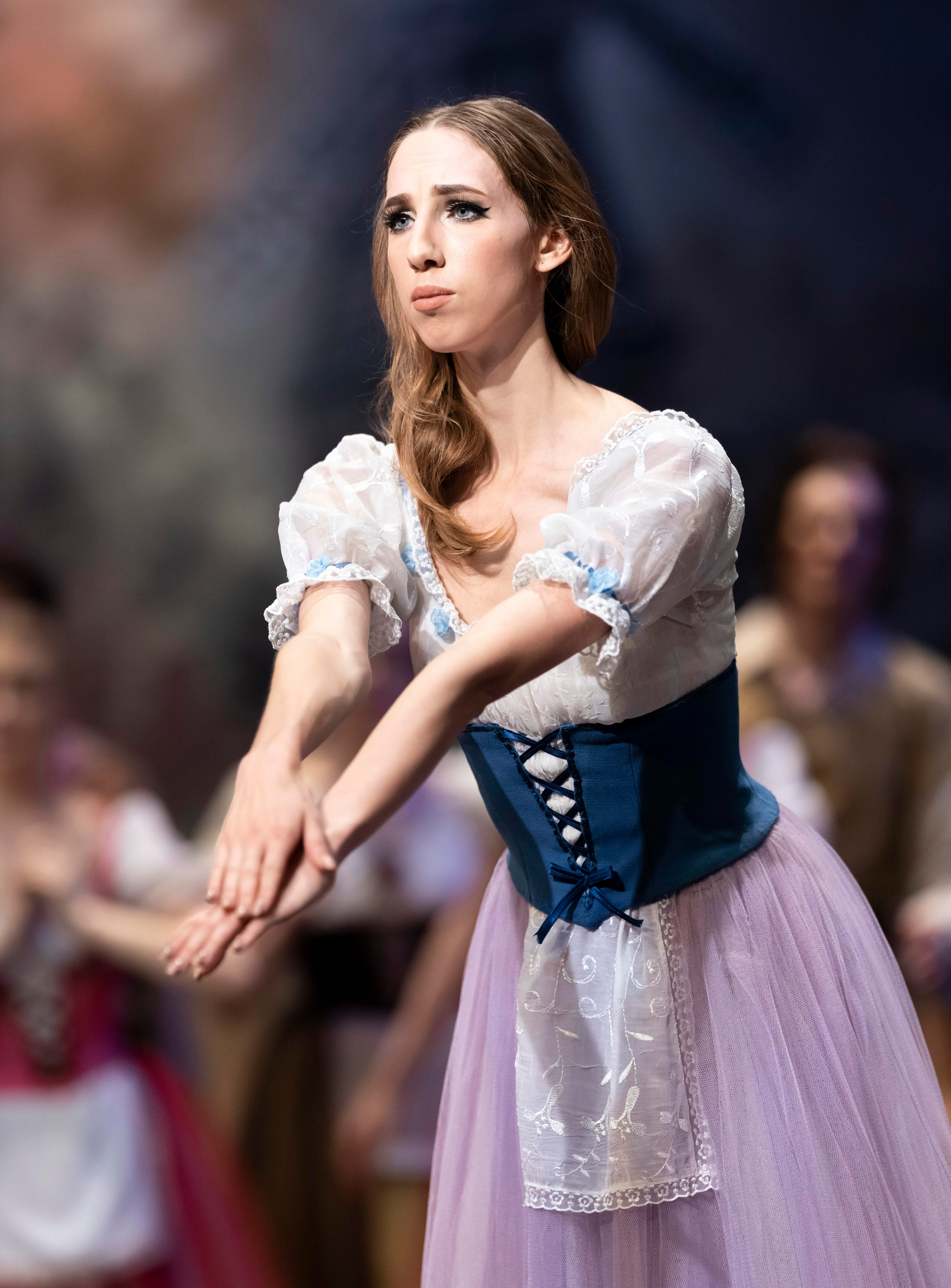 Жизель (1 акт) для Moscow ballet La Classique. Балетный фотограф Москва Майоров Николай