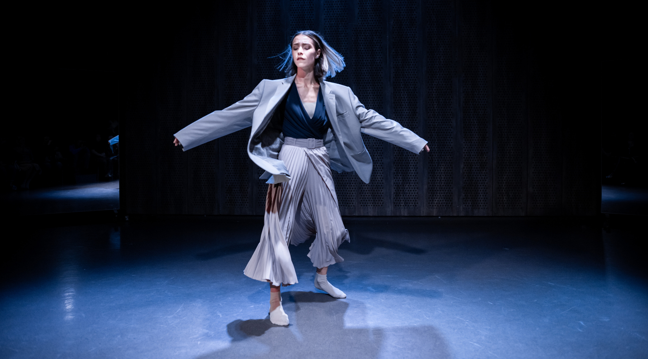 Окна бегущих домов. Балетный фотограф Москва Майоров Николай