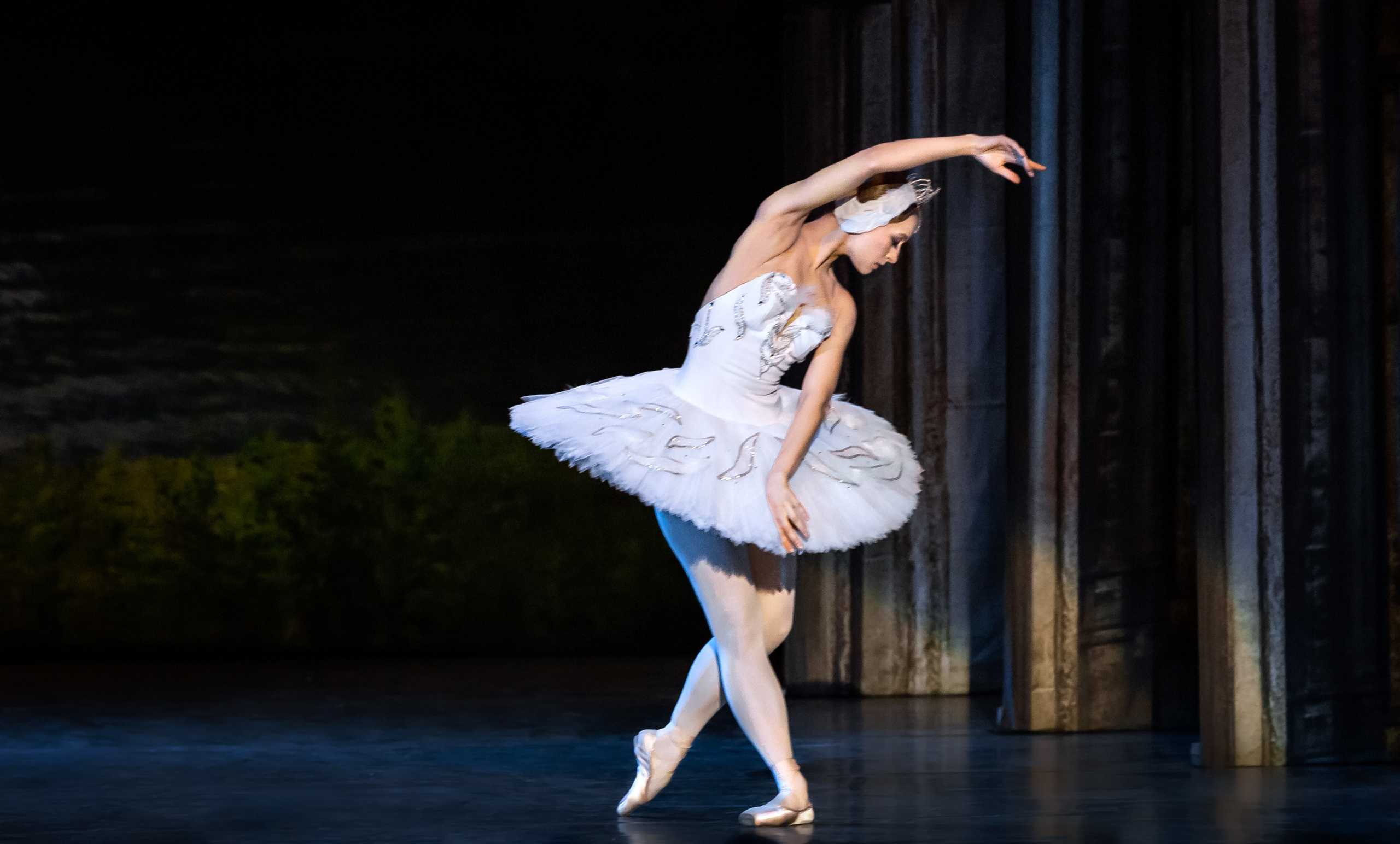 Люба — Одетта, отчётный спектакль группы балета. Балетный фотограф Москва Майоров Николай