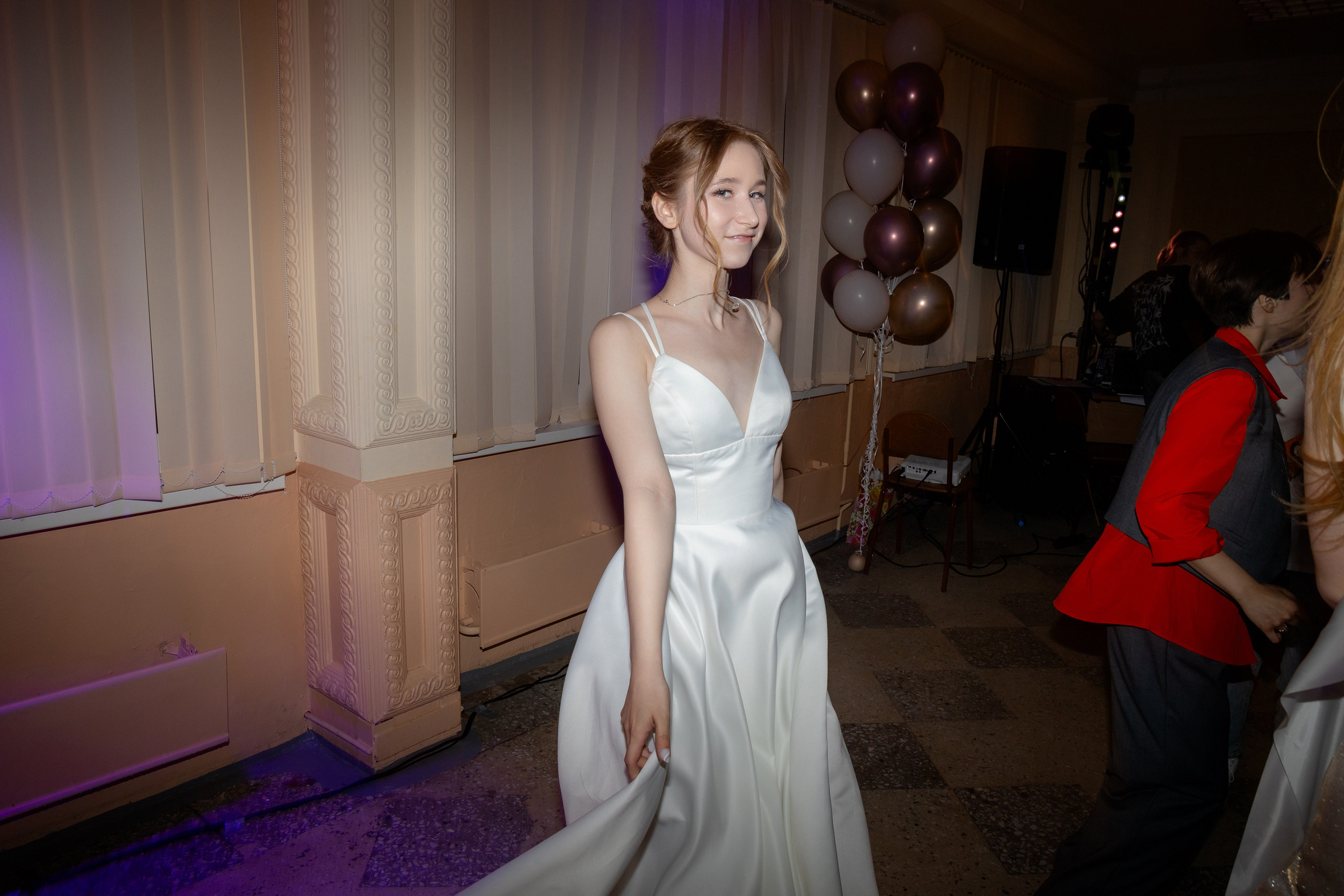 Школьный выпускной 2024 год в Соколе (Минск). Свадебный фотограф в Минске/Беларуси Сергей Спиридонов