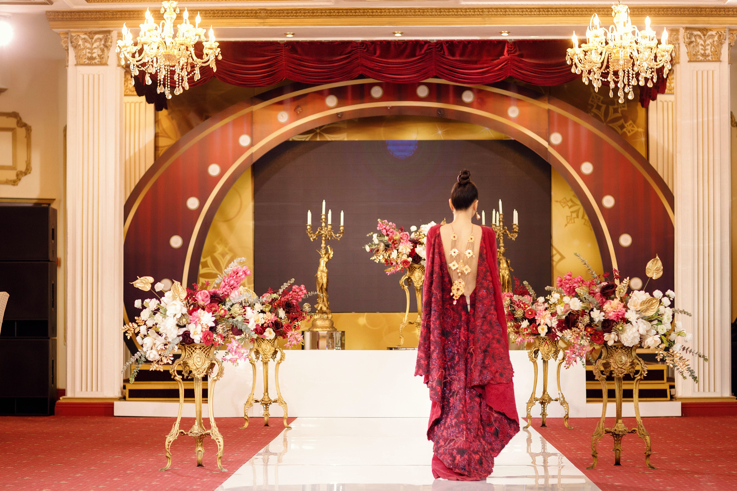 Показ коллекции Игоря Дадиани — 2023.04.01. Портретный и репортажный фотограф в Чебоксарах Андриян Чаркин