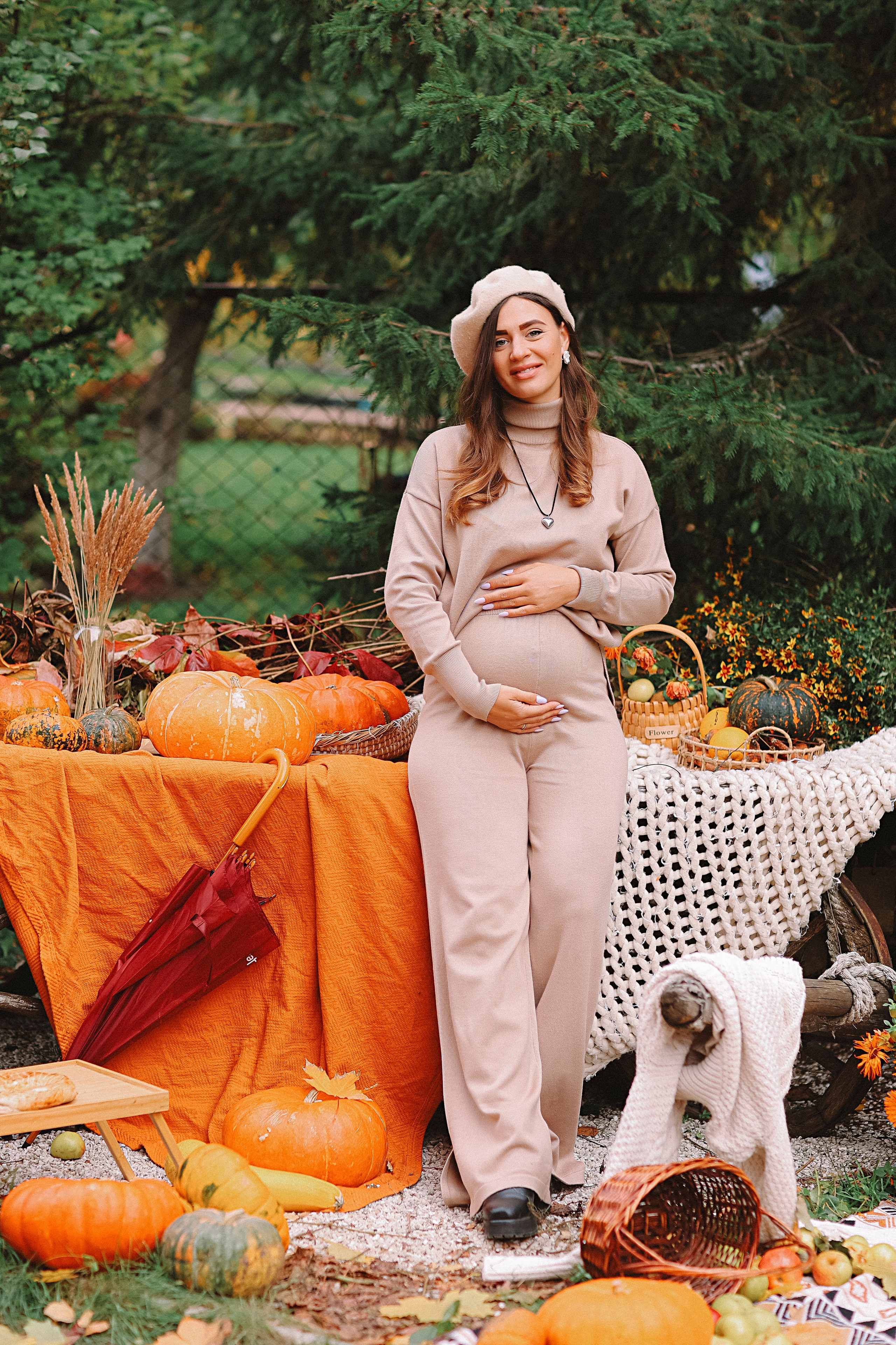 Тыквы. Семейный фотограф Тюмень, фотограф на роды Салмина Мария