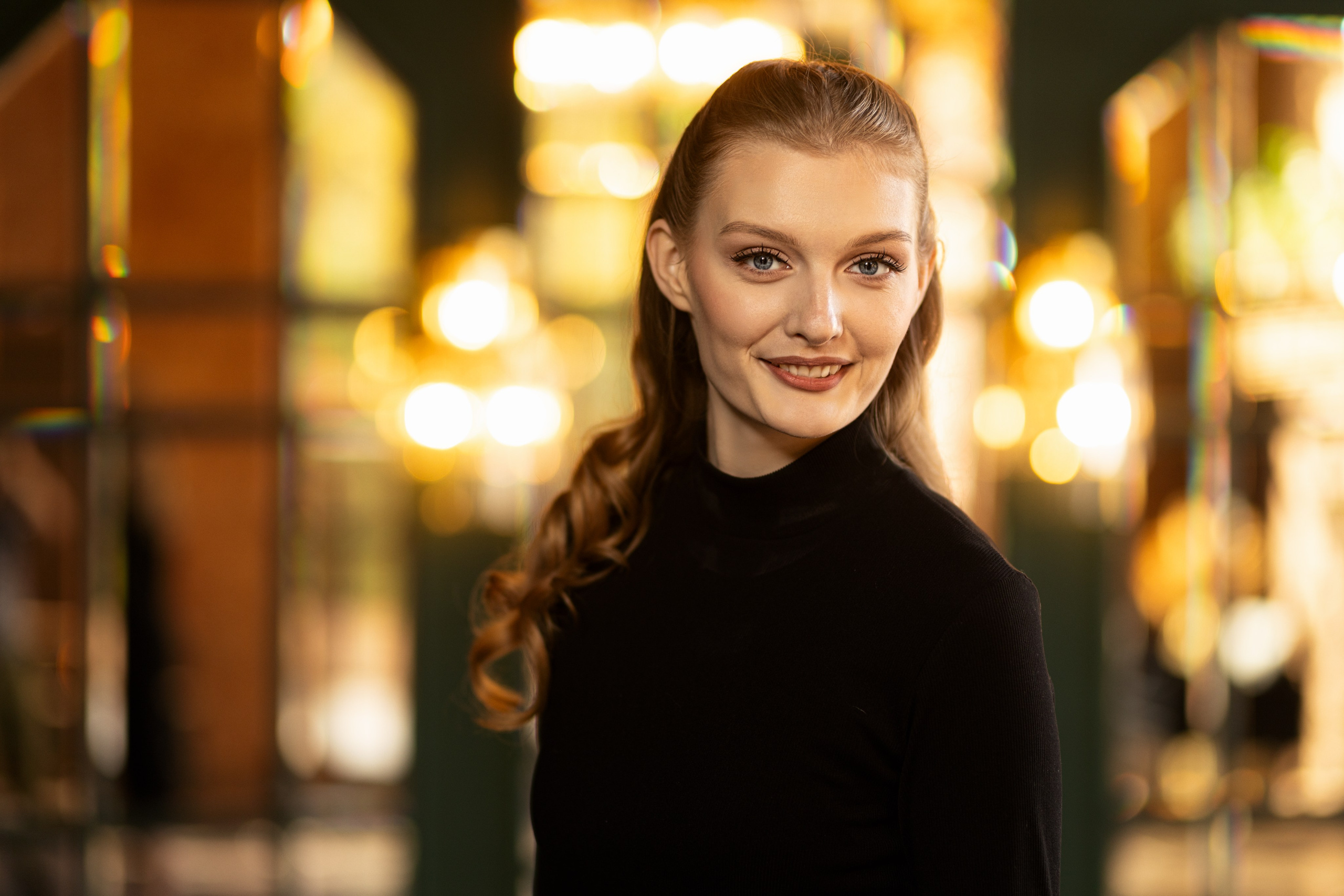 Студийная съемка с Викторией в интерьере в формате для «себя». Дмитрий Шульгин, портретный фотограф в Воронеже