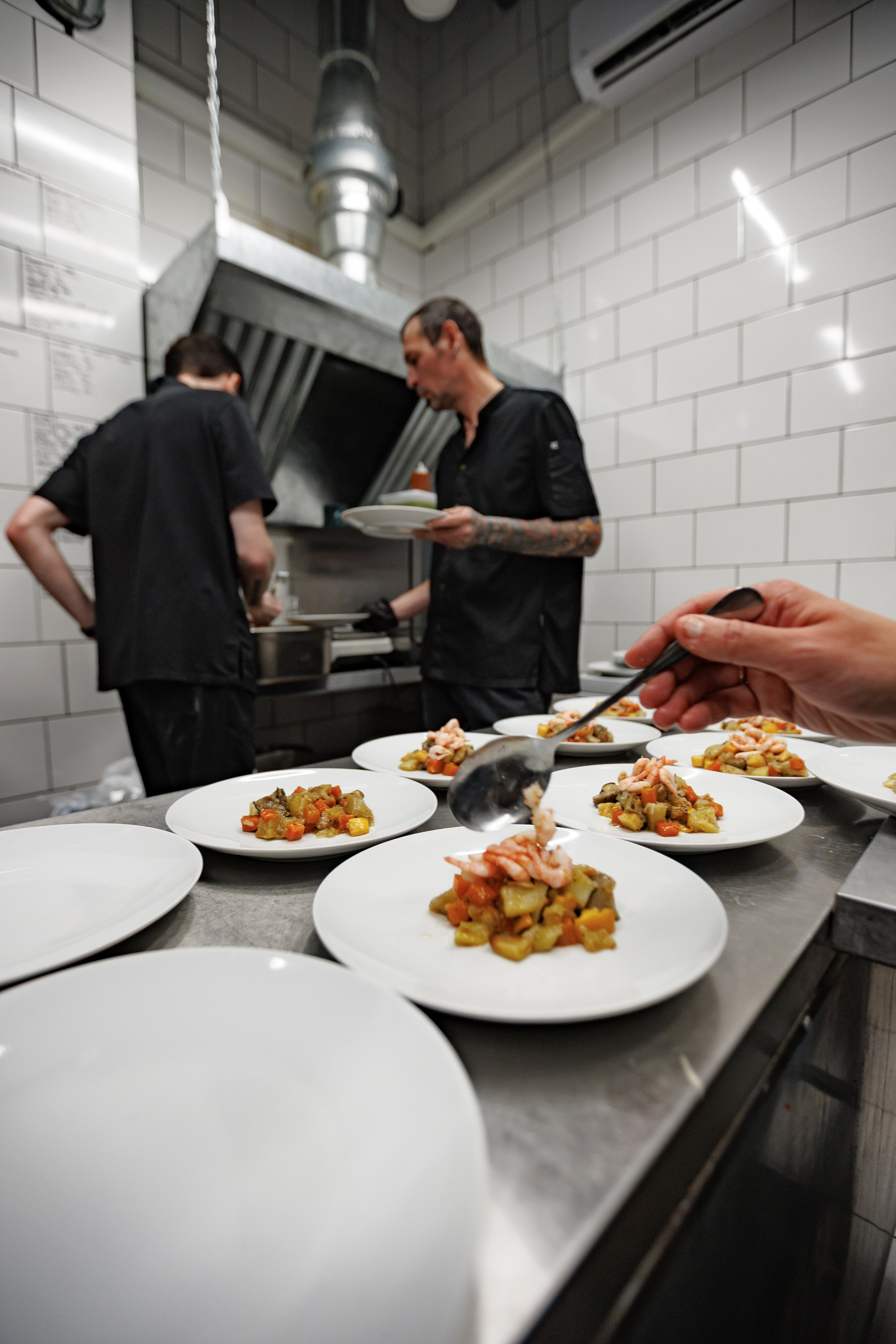 Гастроужин Поселенцы в гостях у Самозванцев