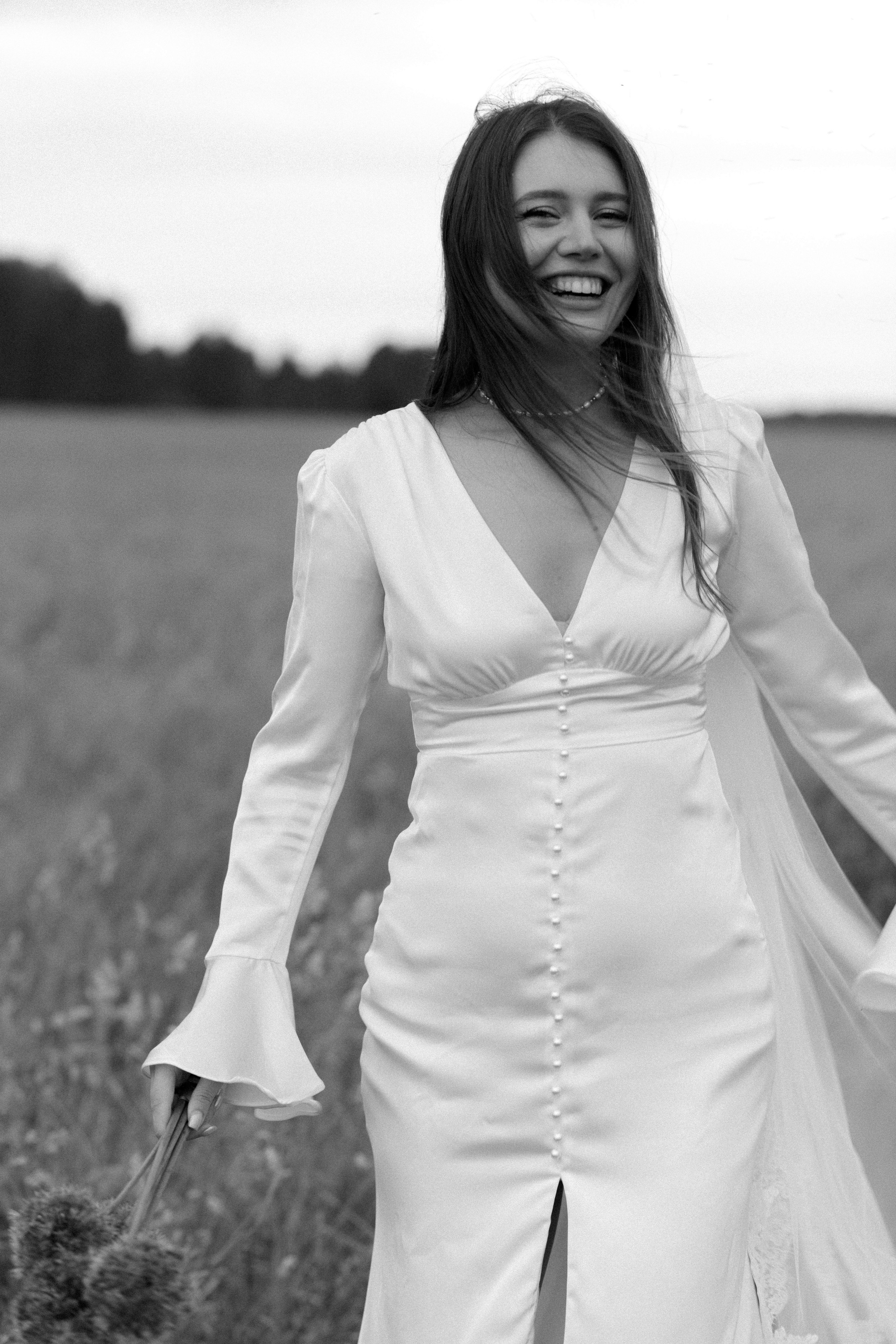 Утро невесты в поле