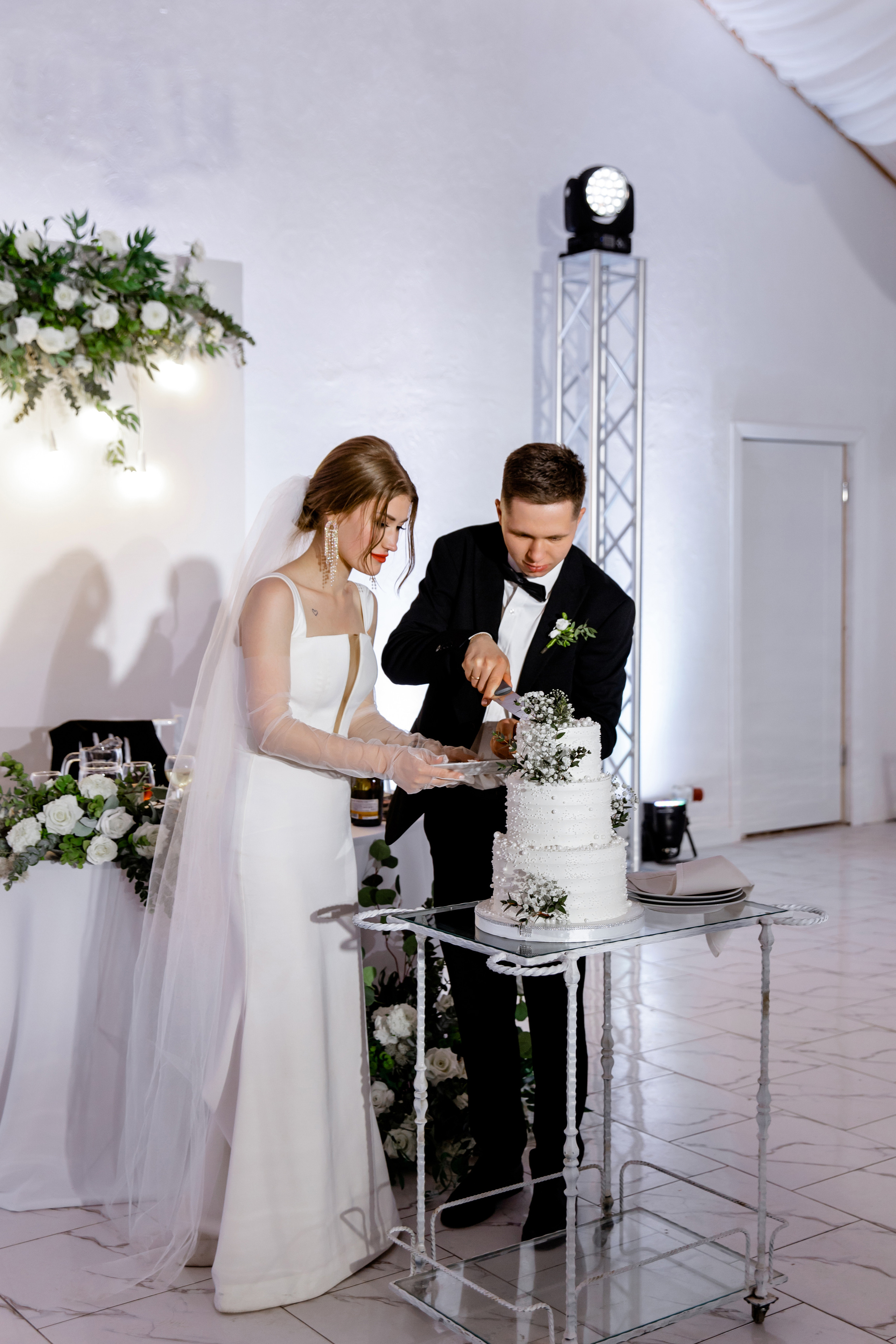 Свадебный день Артёма и Ксюши. Свадебный фотограф Анна Бабахина