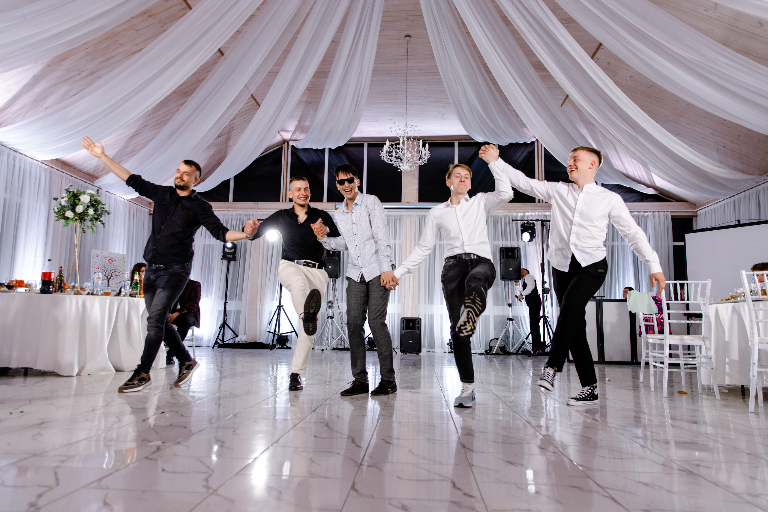 Свадебный день Артёма и Ксюши. Свадебный фотограф Анна Бабахина