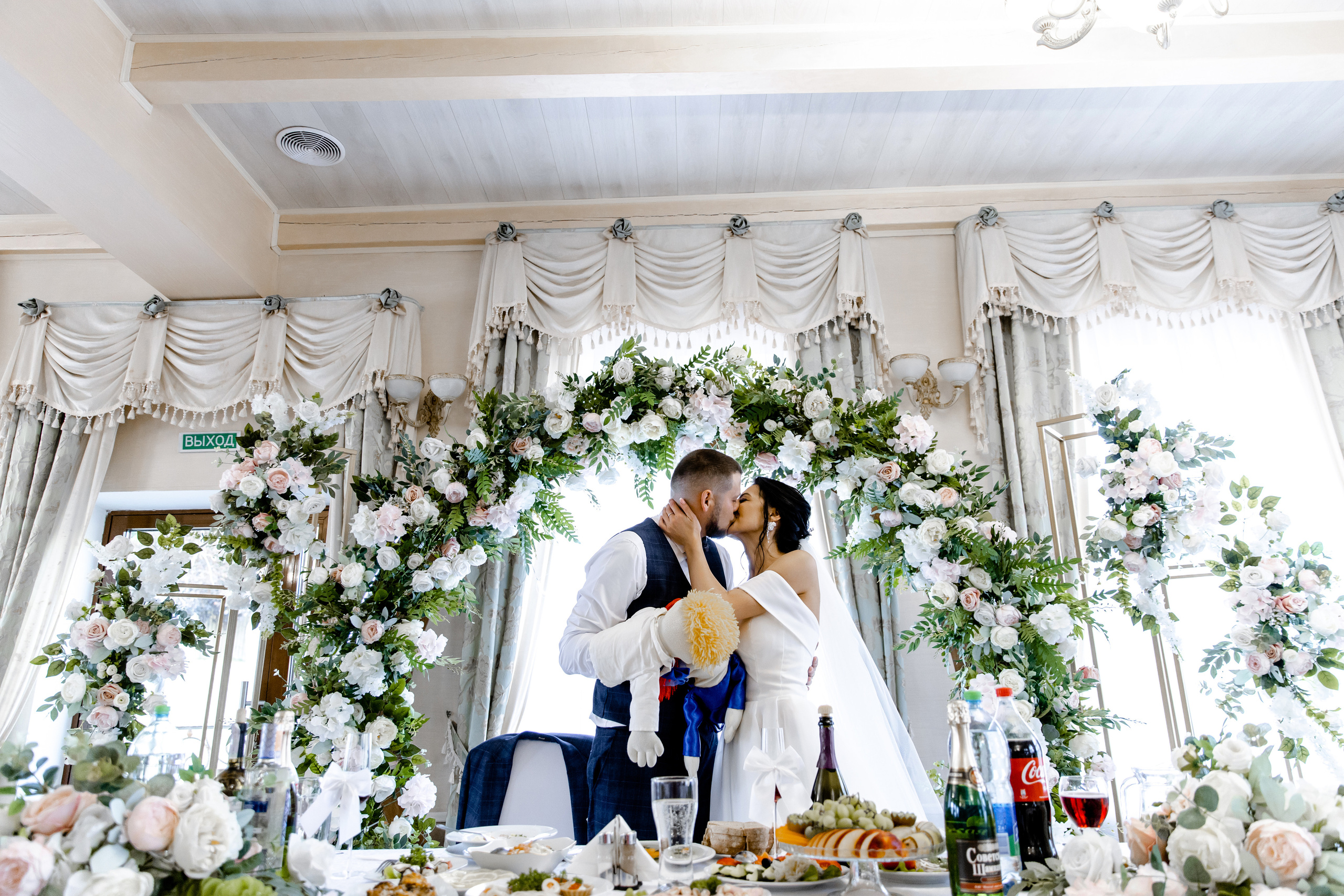 Свадебны день Аркадия и Тани. Свадебный фотограф Анна Бабахина