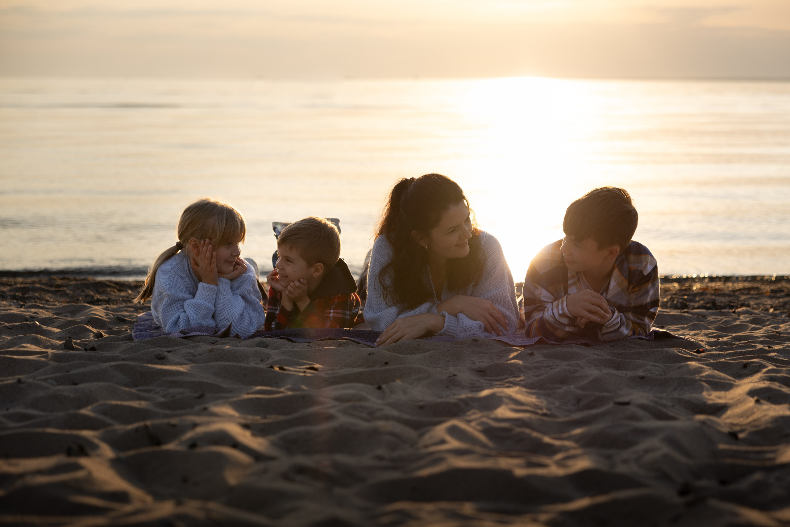 Евгения и детки. Фотограф Новосибирск, Академгородок — Айна