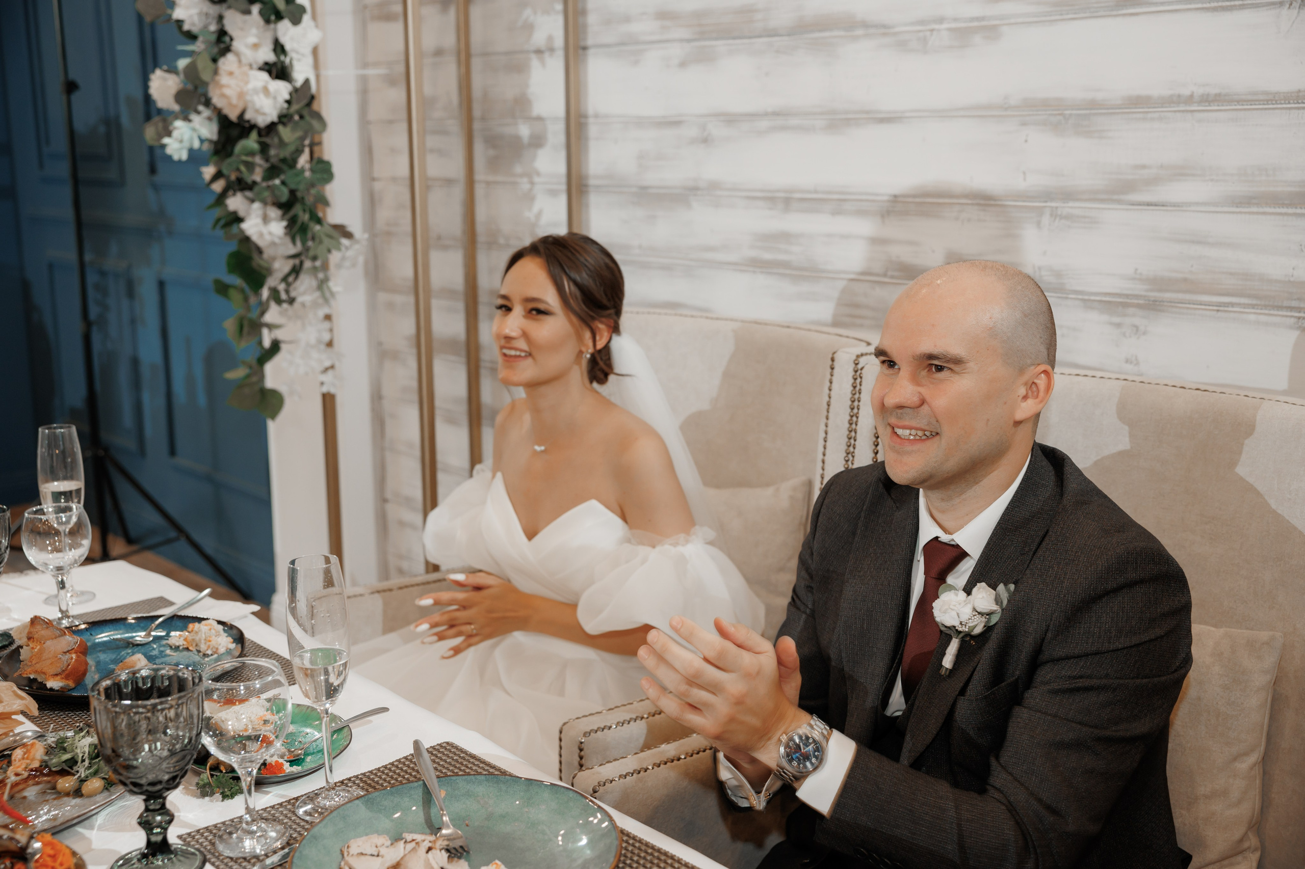 Полина и Дмитрий, загородный клуб «Барин», ЗАГС в г. Пушкино. Свадебный и репортажный фотограф (Москва, Королев и другие)