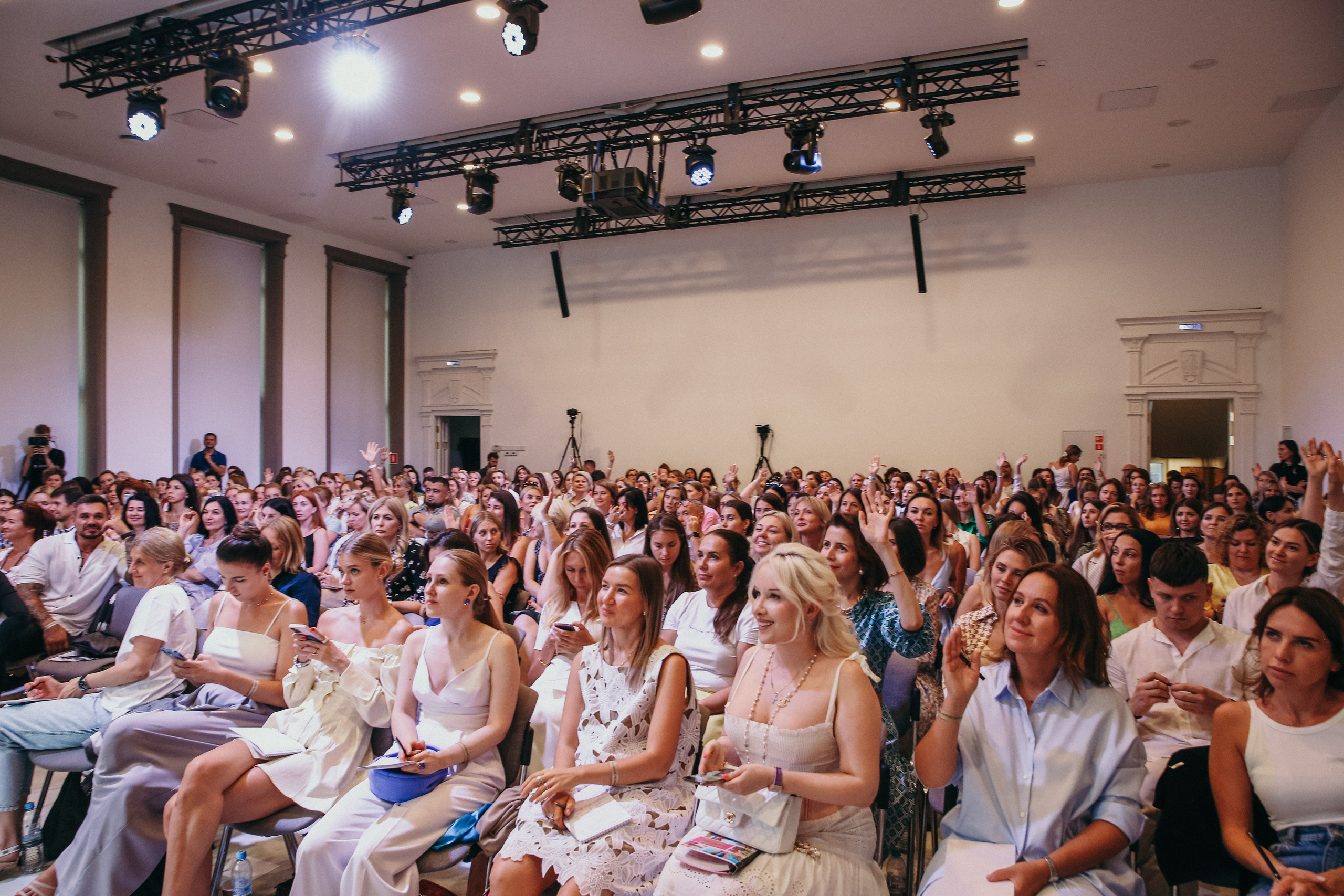 Тренинг Евгении Павловской. Фотограф и видеограф Анна Домашенко