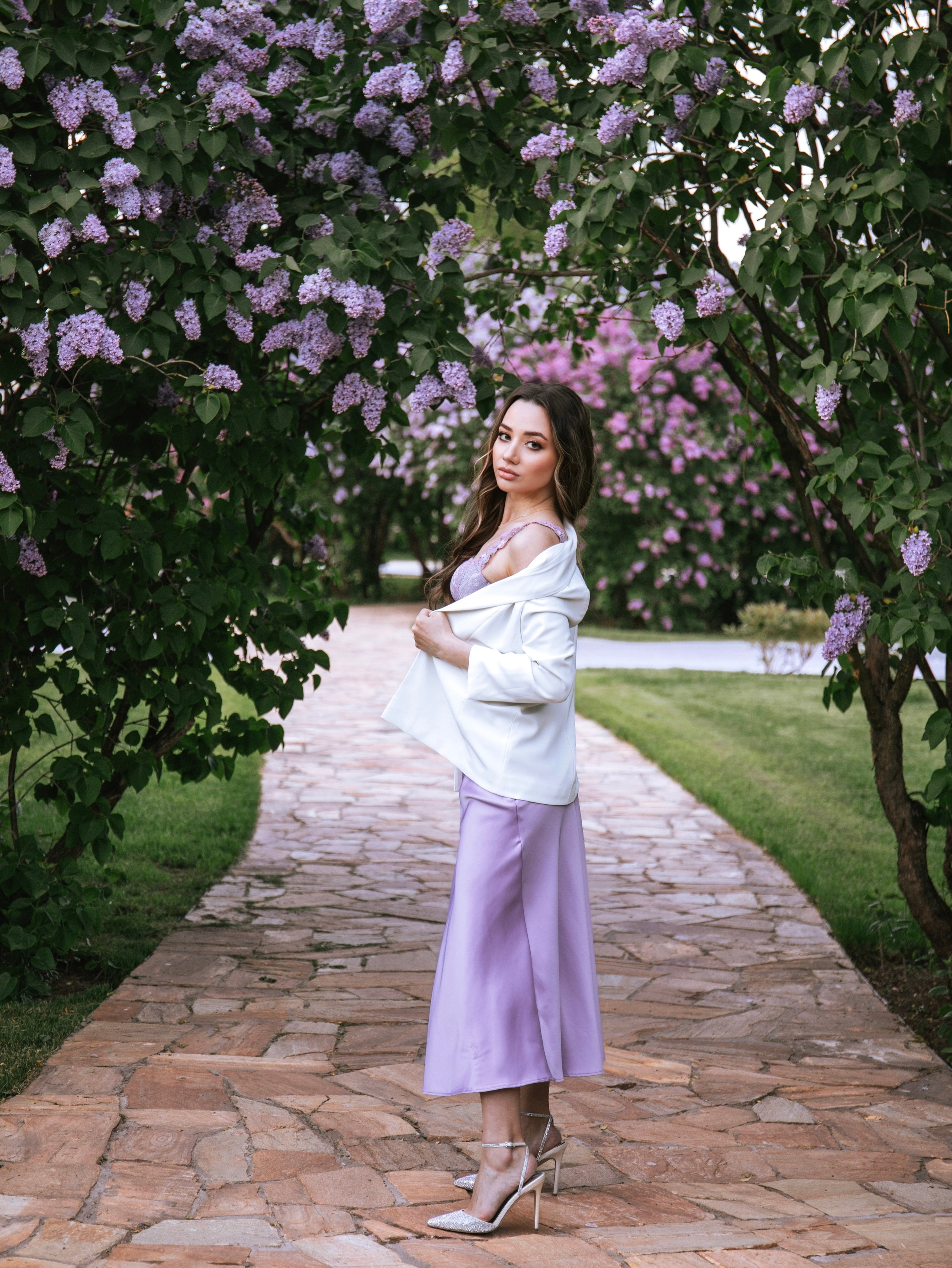 Цветение сирени на ВДНХ. Свадебный и семейный фотограф в Москве Мила Широких