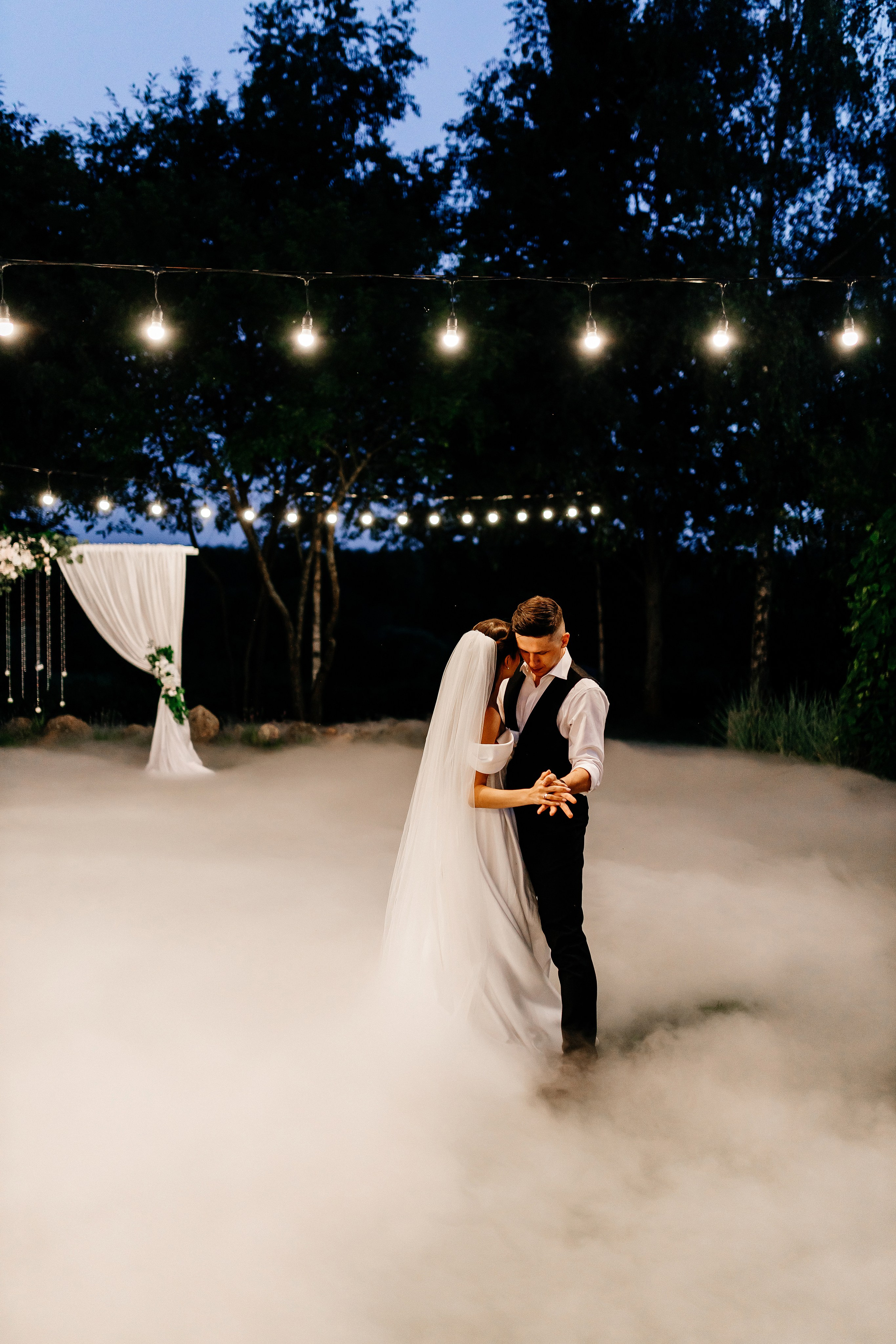 Юлия и Никита. Свадебный фотограф Елена Ловцевич