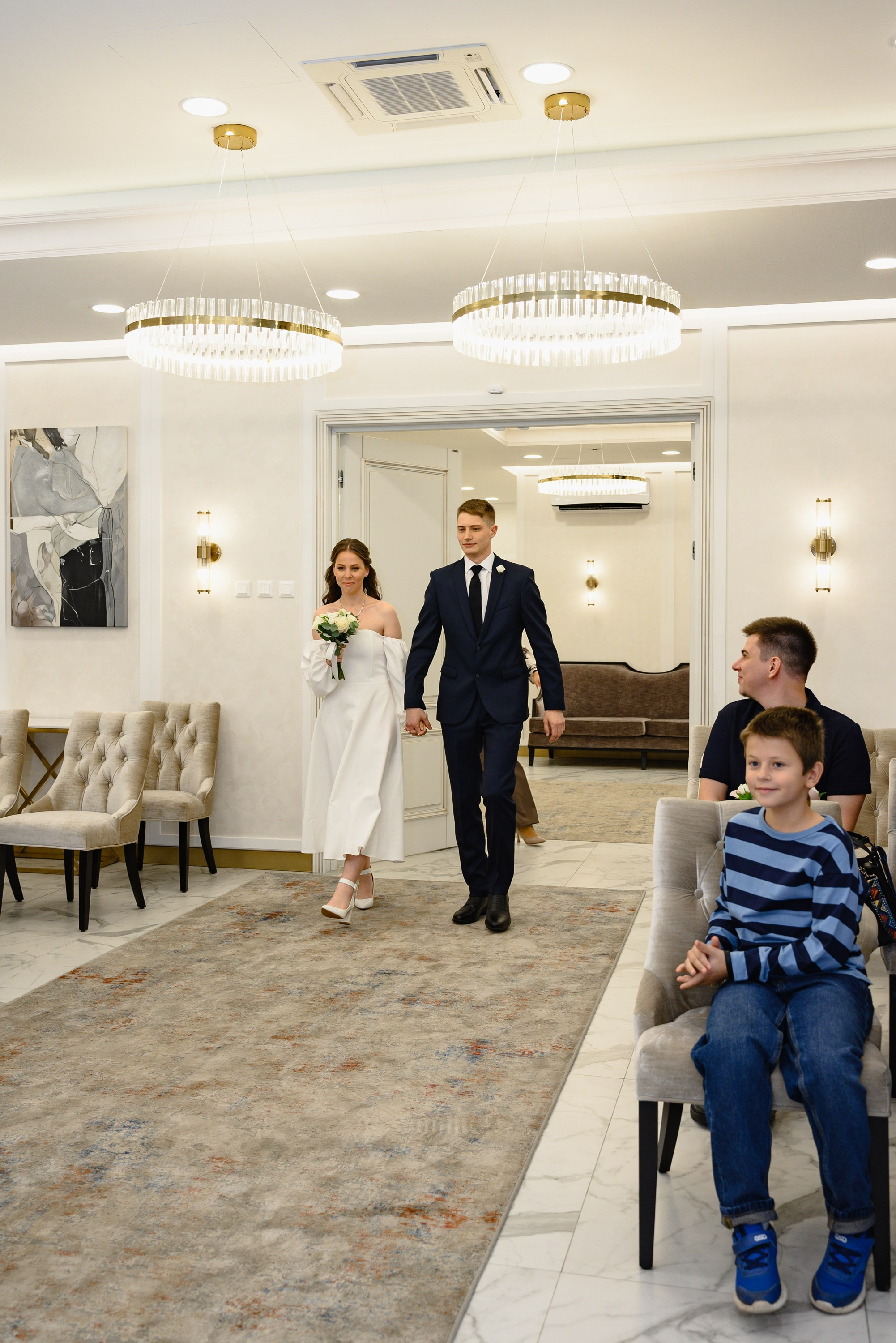 Роспись Загс. Репортаж. Компания и фотошкола по созданию контента в Москве