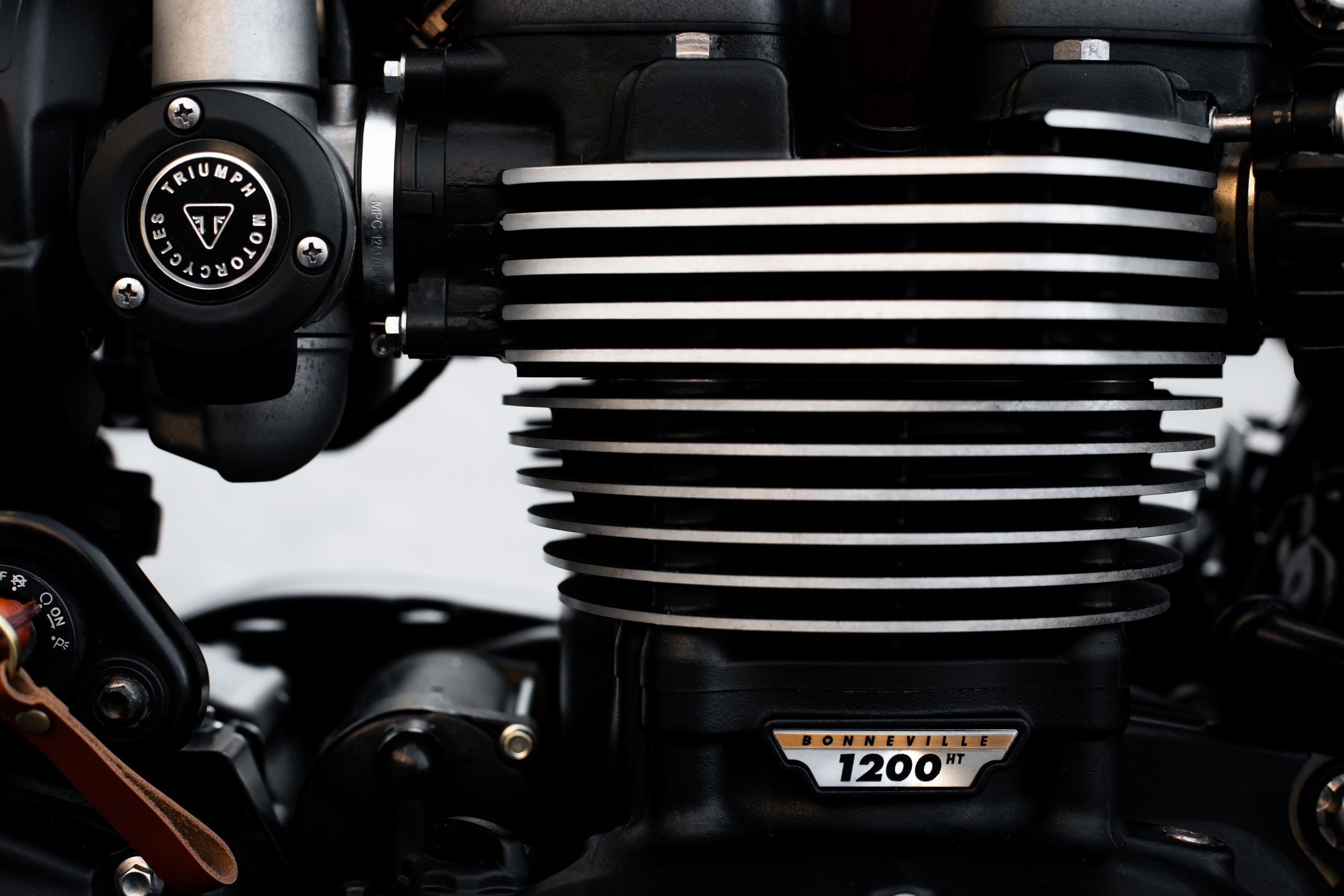 Triumph. Автомобильный фотограф в Москве Андрей Емельянов