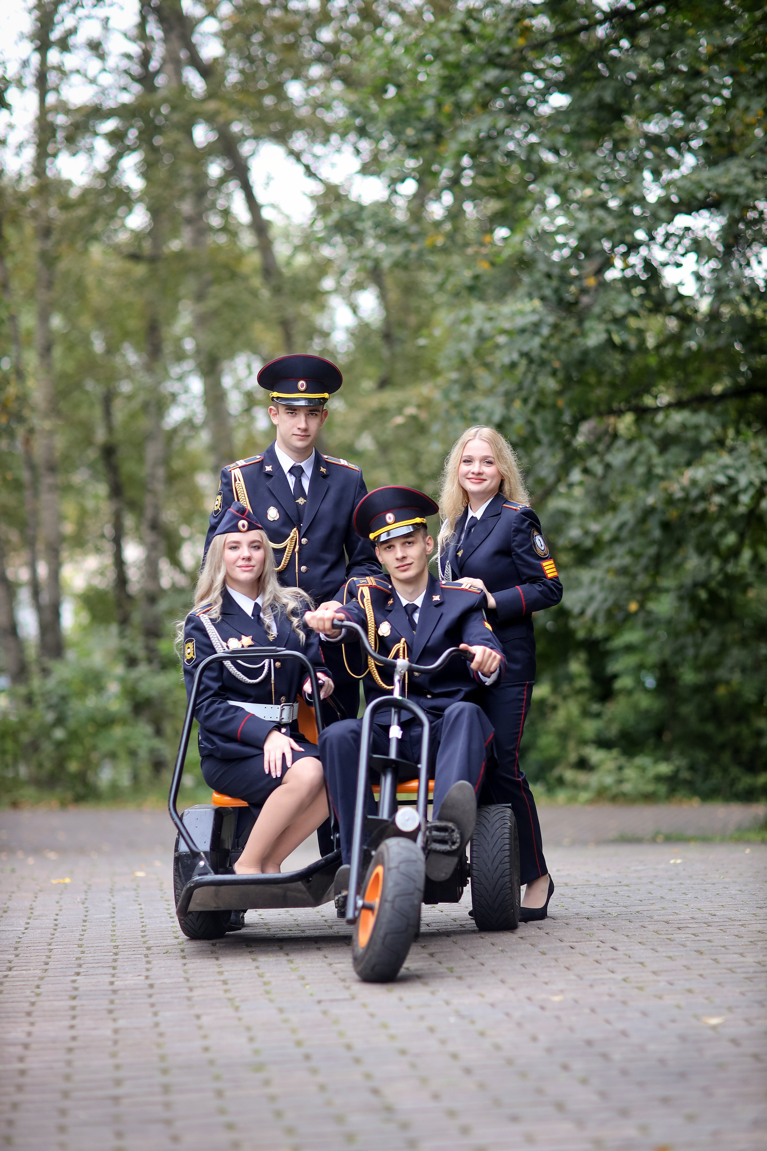 Старшая школа / Колледж