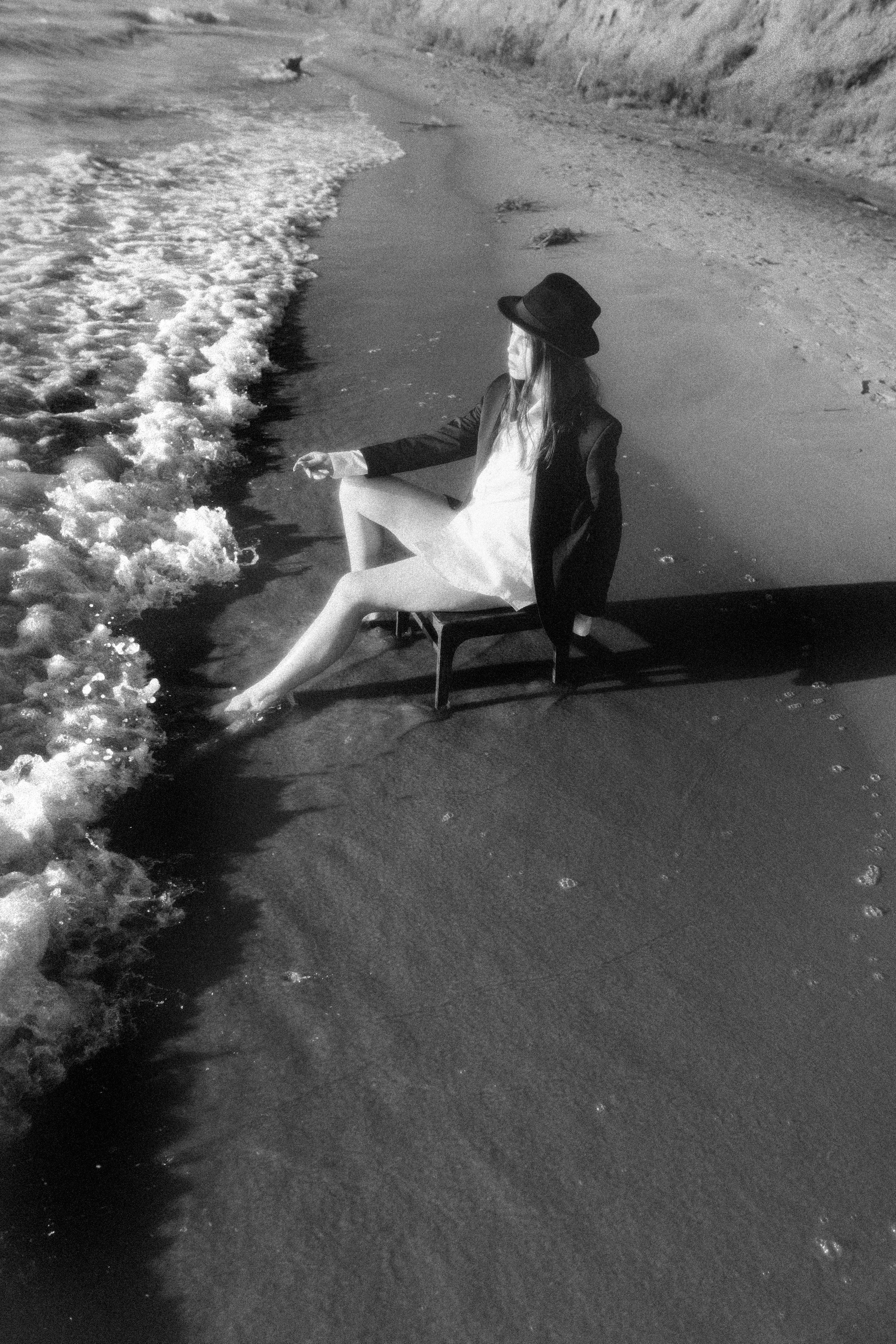 А на небе только и разговоров, что о море и о закате. Дмитрий Пропадалин, Нейрофотография