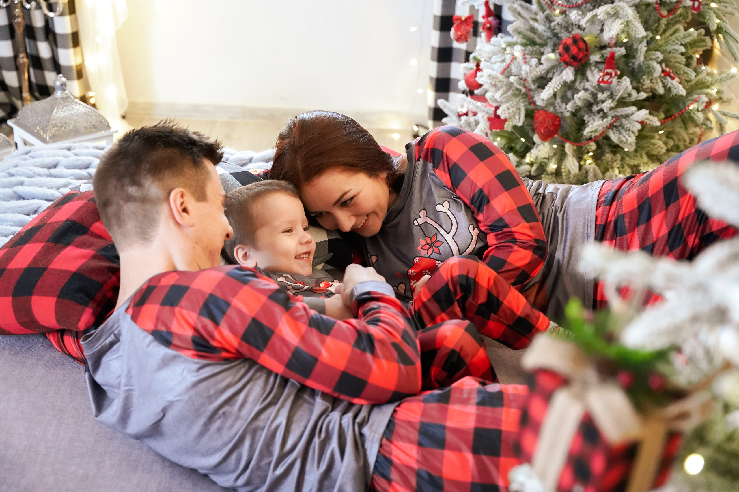 ПИЖАМНЫЙ НОВЫЙ ГОД. Фотограф в Ялте Инна Найден. Детский и семейный фотограф