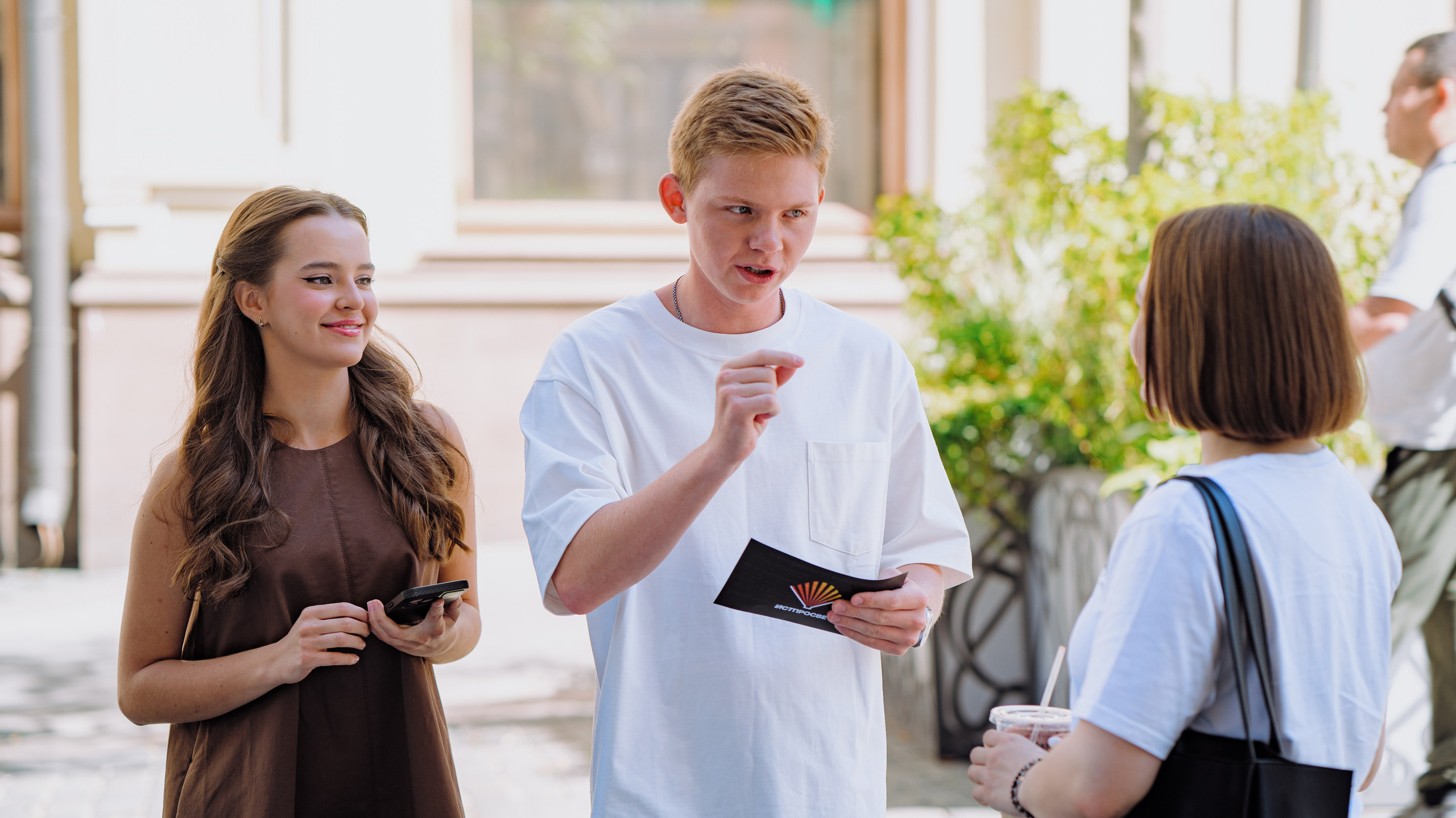 Уличный историк. Творческий и репортажный фотограф в Москве Клим Долгов