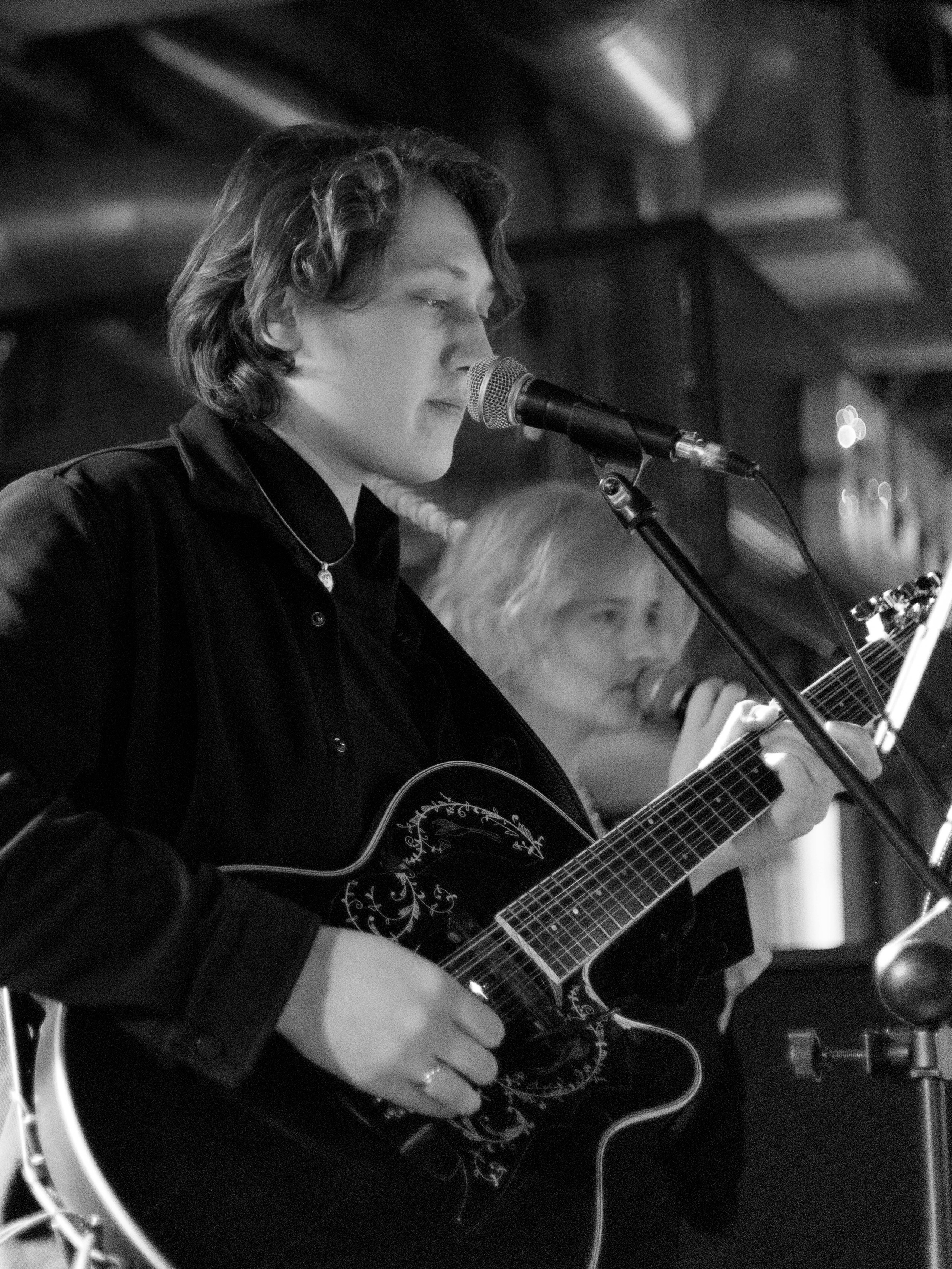 Концерт Огнева и Аня из Питера. Репортажный фотограф в Новосибирске Алена Помазунова