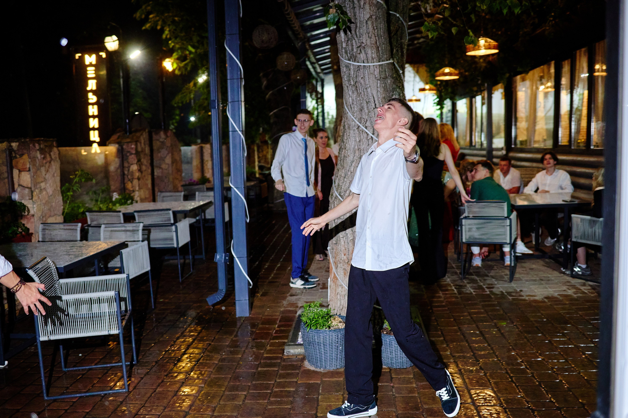 Выпускной 35 Сош. Фотограф Выпускные альбомы Таганрог Сергей Коробченко