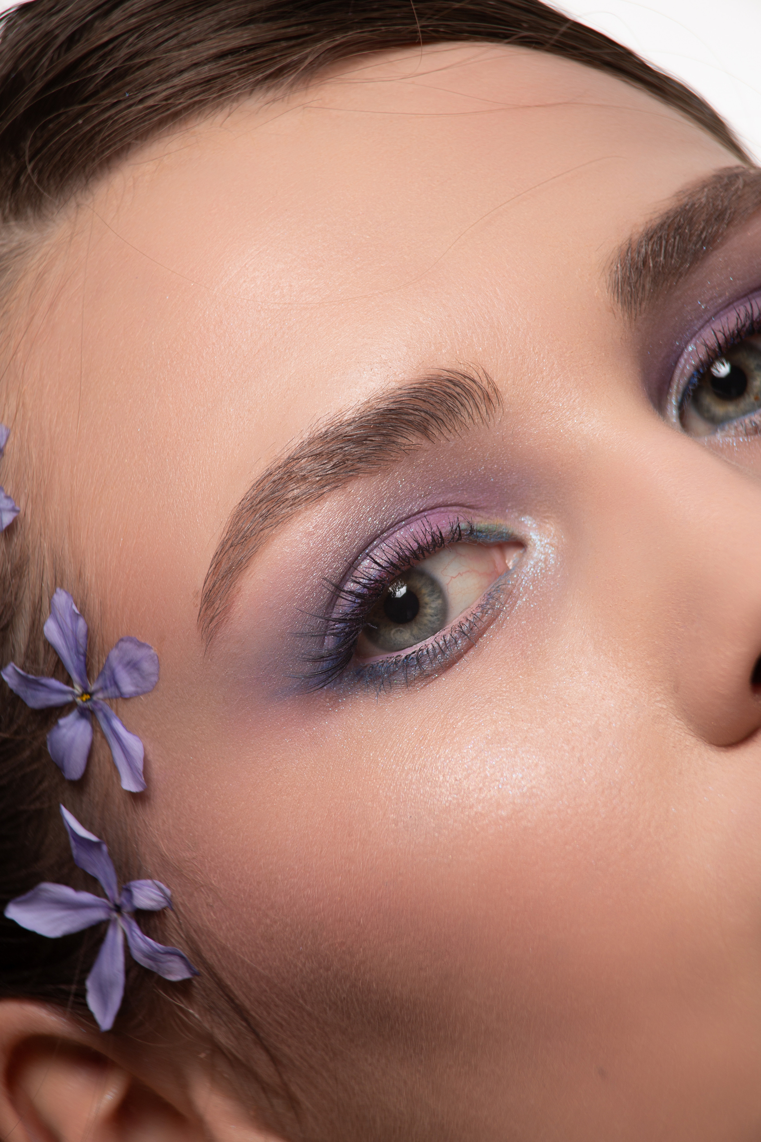 Арт — макияж в москве. СВАДЕБНЫЙ ВИЗАЖИСТ-СТИЛИСТ В МОСКВЕ ПРИЧЕСКИ МАКИЯЖ БРОВИ ВЫЕЗД