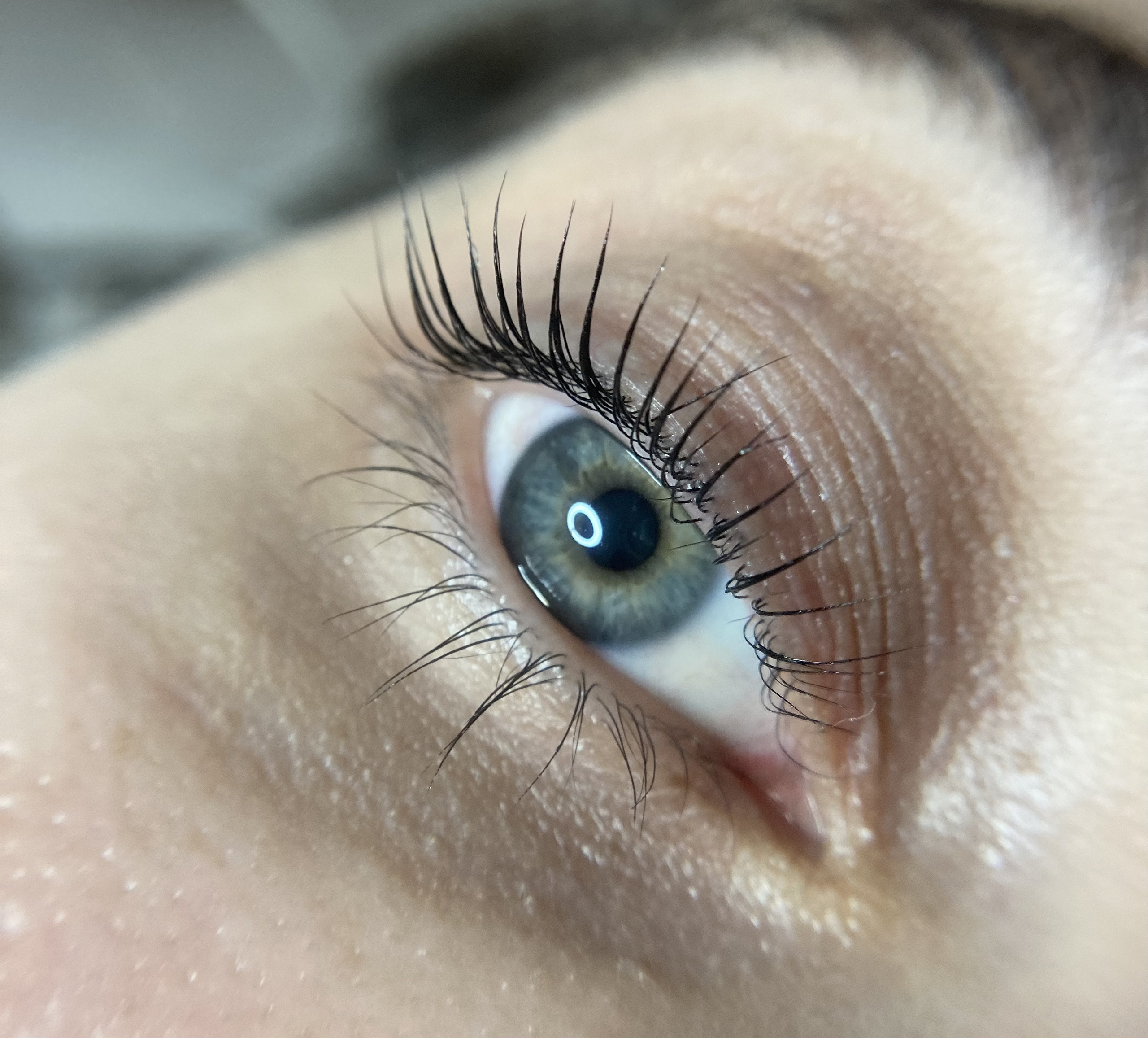 Натуральный результат ламинирования ресниц