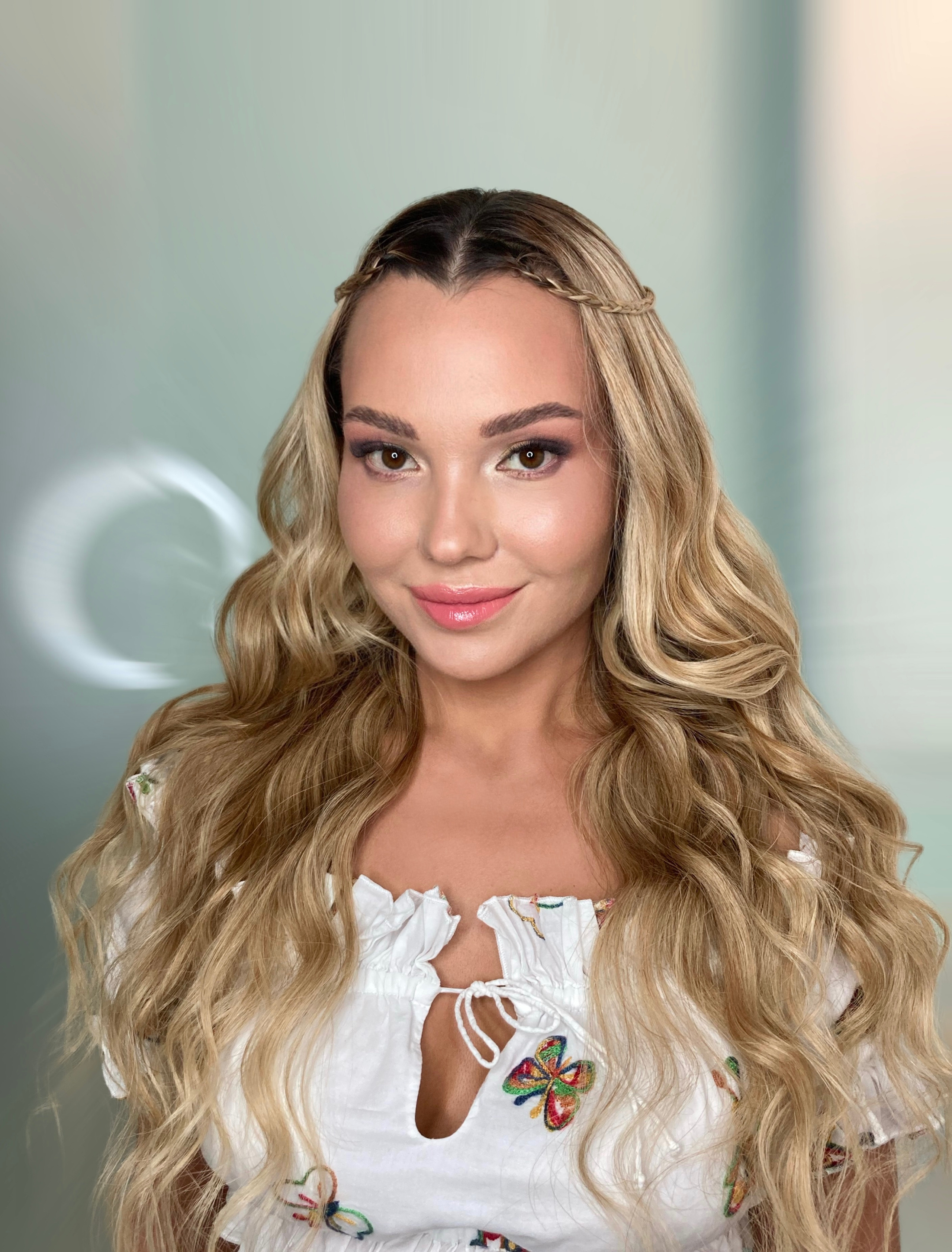 Сексуальный и загадочный вечерний макияж