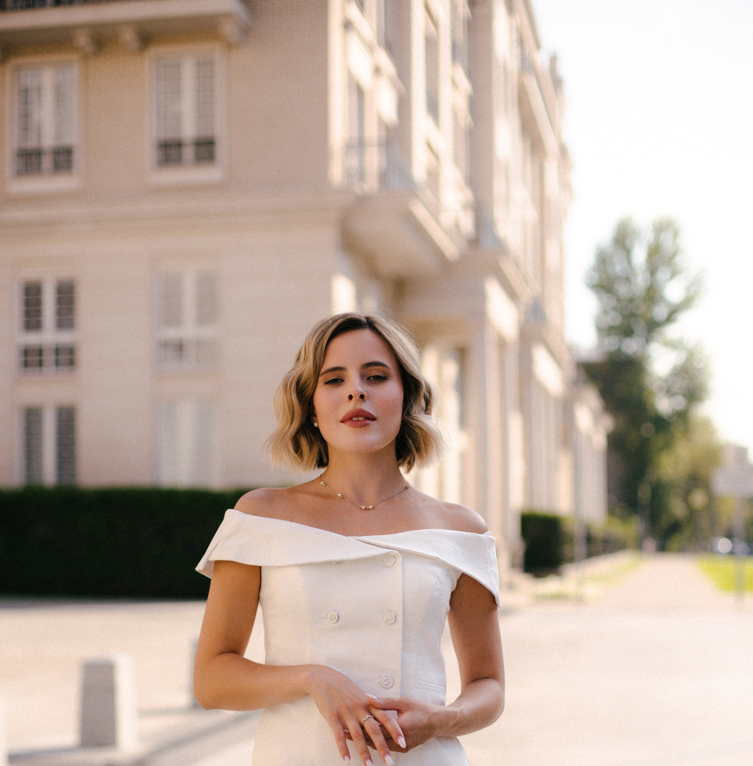 Свадебный образ с нежными перламутровыми тенями