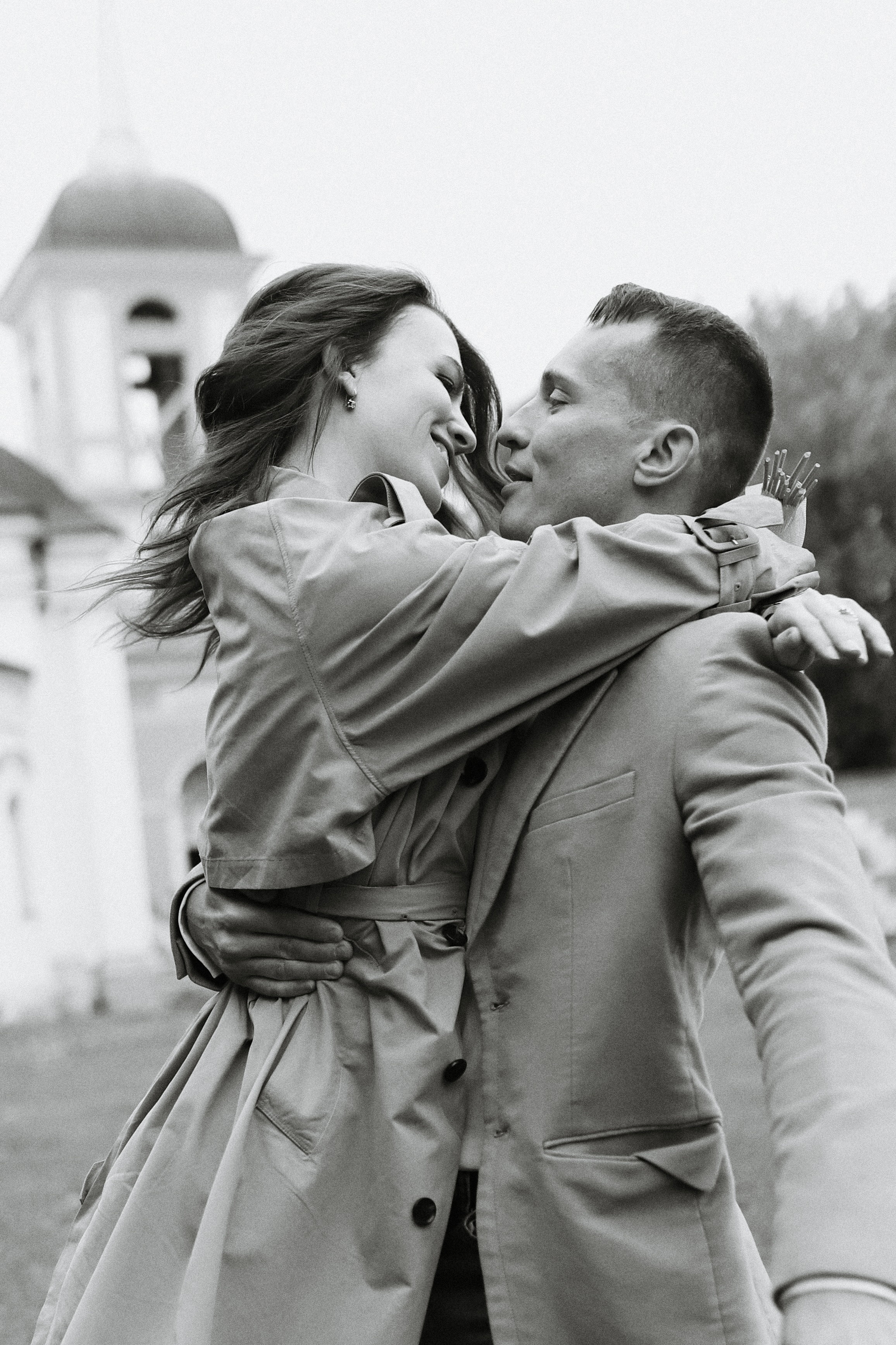 Свадебный макияж с дымчатыми оттенками и акцентом на глаза